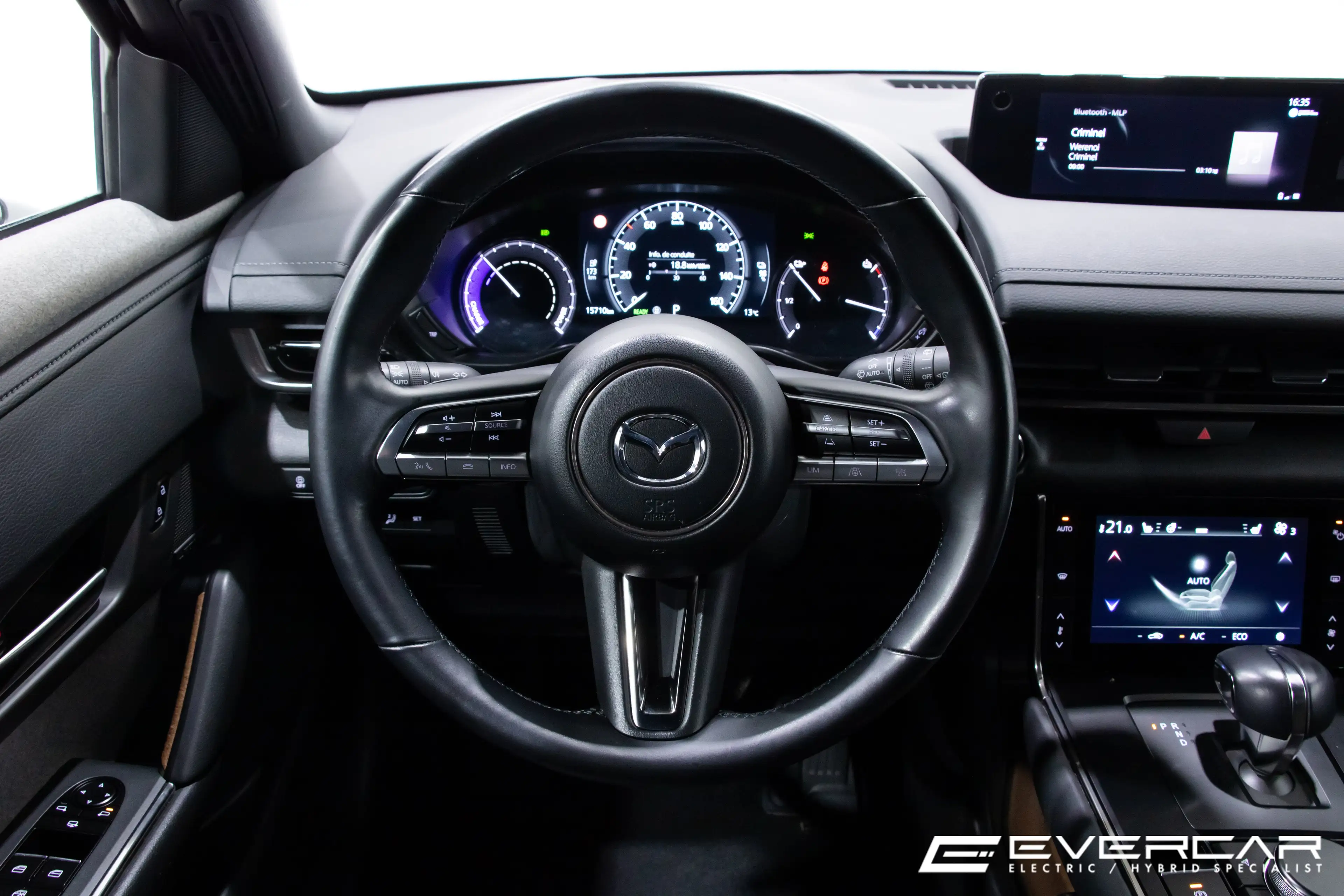 Mazda MX-30 36 kWh e-SKYACTIV ***HEATED SEATS & STEERING*** — photo 14