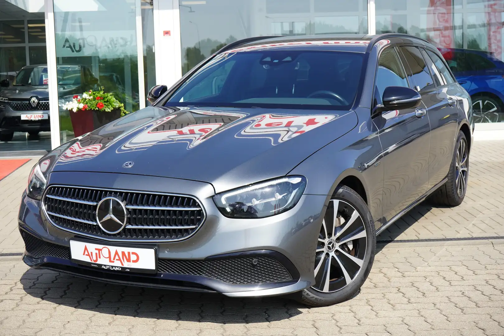 Mercedes-Benz E 300 E300 de T 9G-Tronic LED Navi Kamera Totwinkel Gris - 2