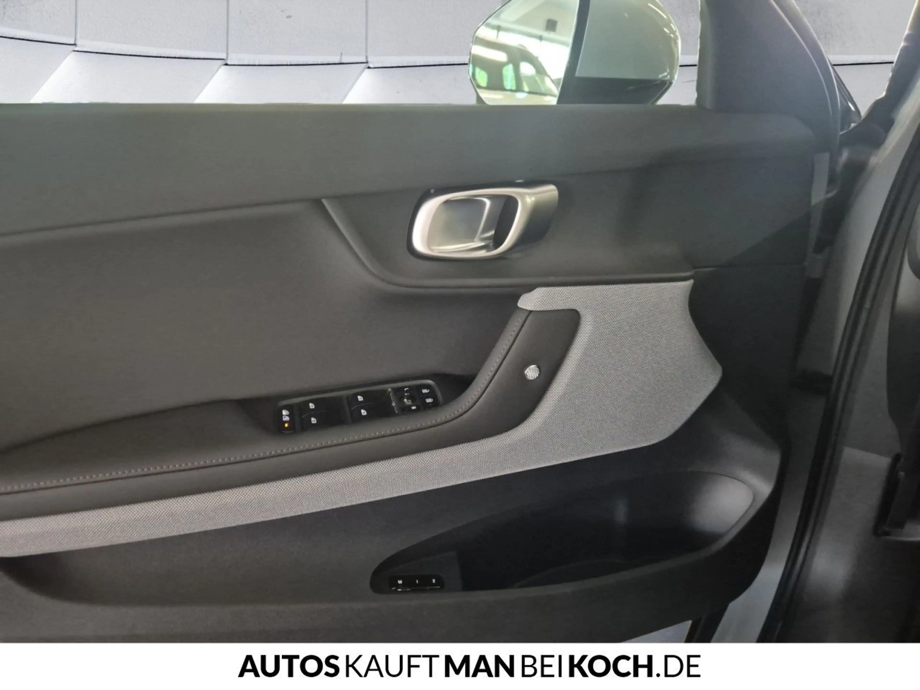 Polestar 2 Long Range Single PILOT PLUS PIXEL LED BLIS 360 — photo 14