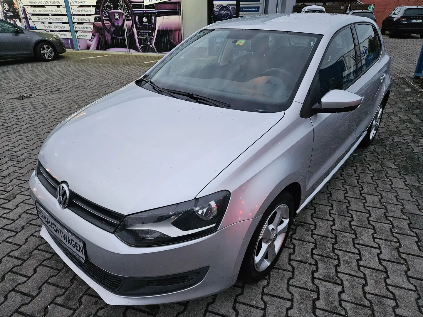 Volkswagen Polo Comfortline inkl. WR! Silber - 1
