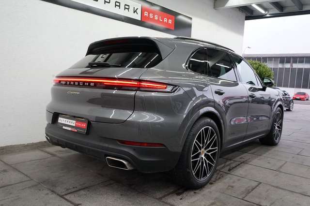 Porsche Cayenne E-Hybrid/P-Display/HeadUp/PANO/AHK/HD/IN