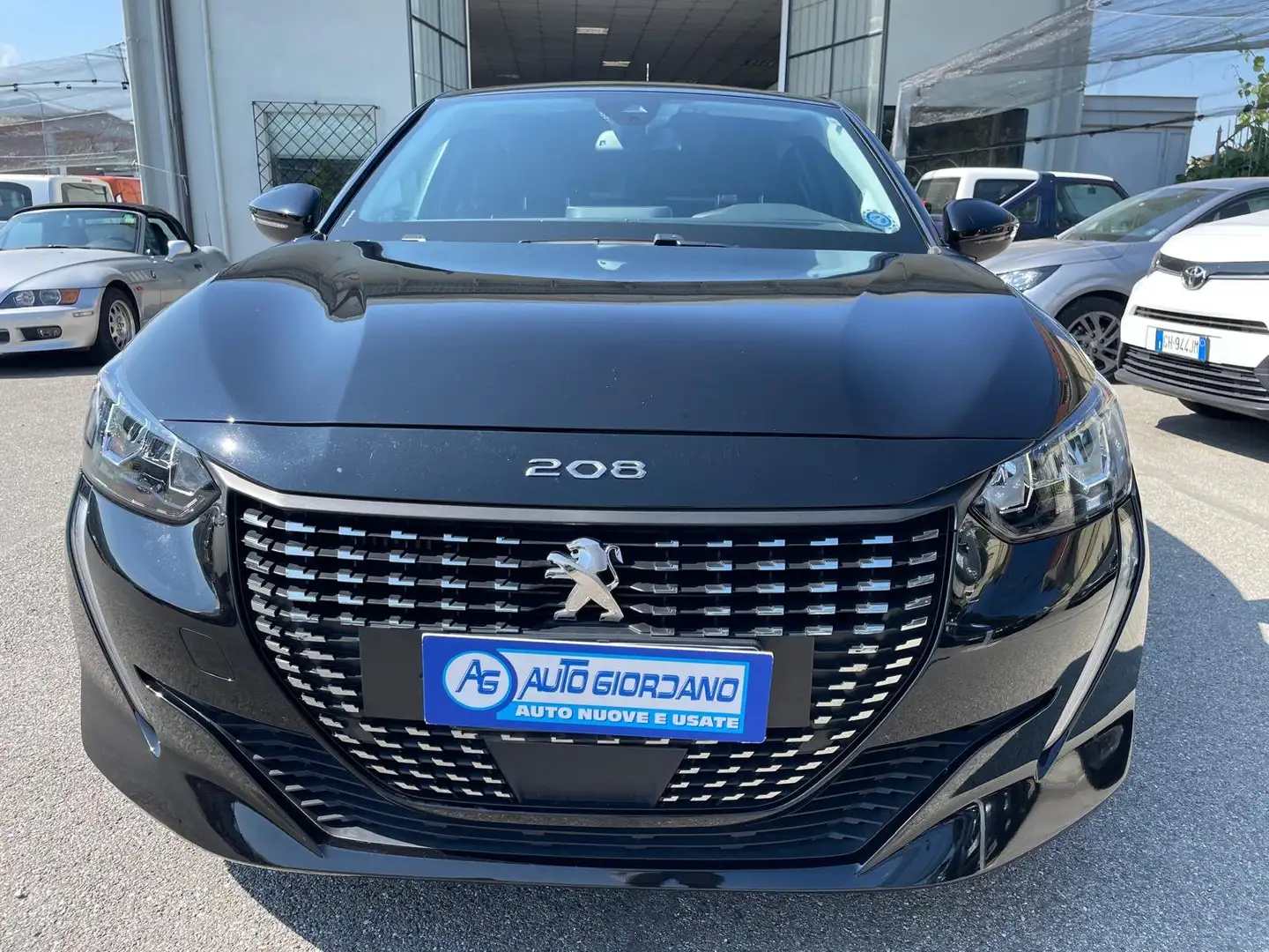Peugeot 208 1.2 ALLURE PACK 1 PROPR. Zwart - 2