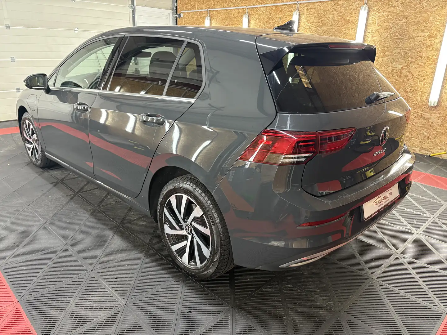 Volkswagen Golf 1.4 TSI 150 Hybride Rechargeable DSG6 GTE Gris - 2