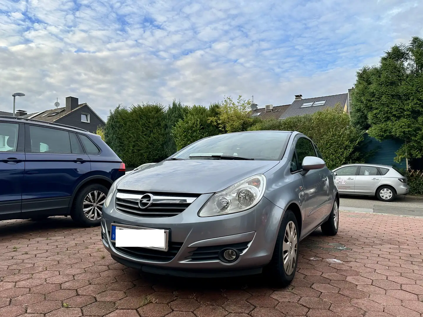 Opel Corsa Corsa  3-Türer 1.0 12V Grau - 1
