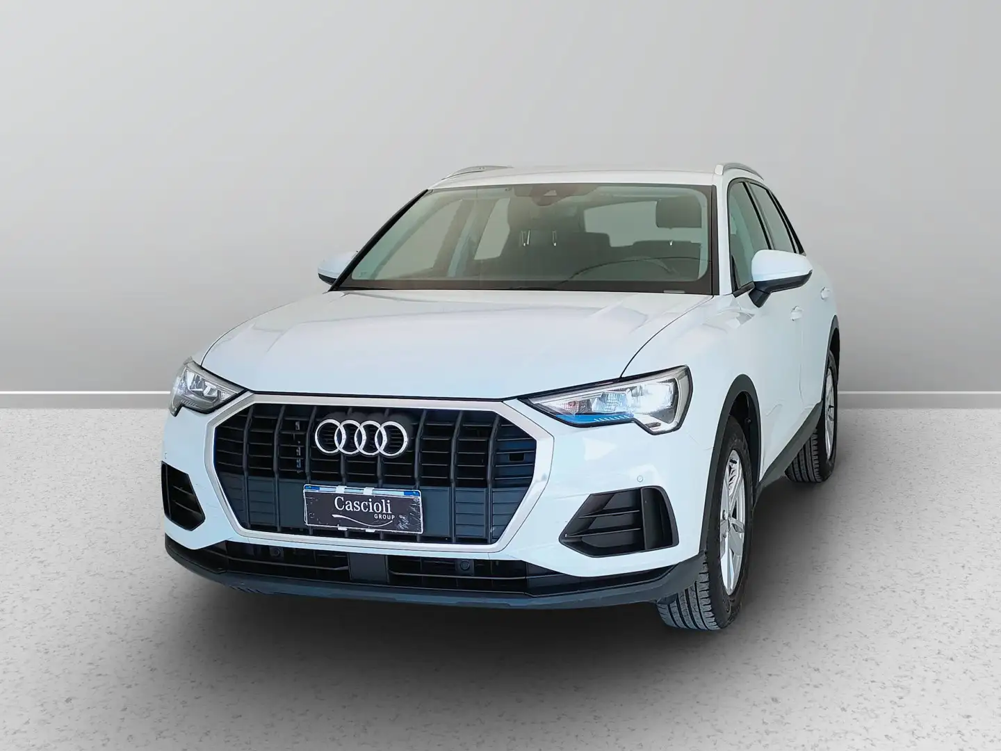 Audi Q3 35 2.0 tdi Business s-tronic White - 1