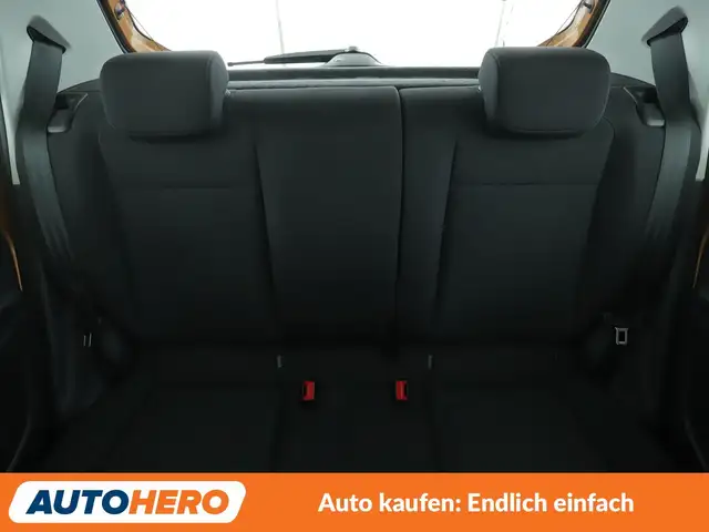 Volkswagen up! view 14