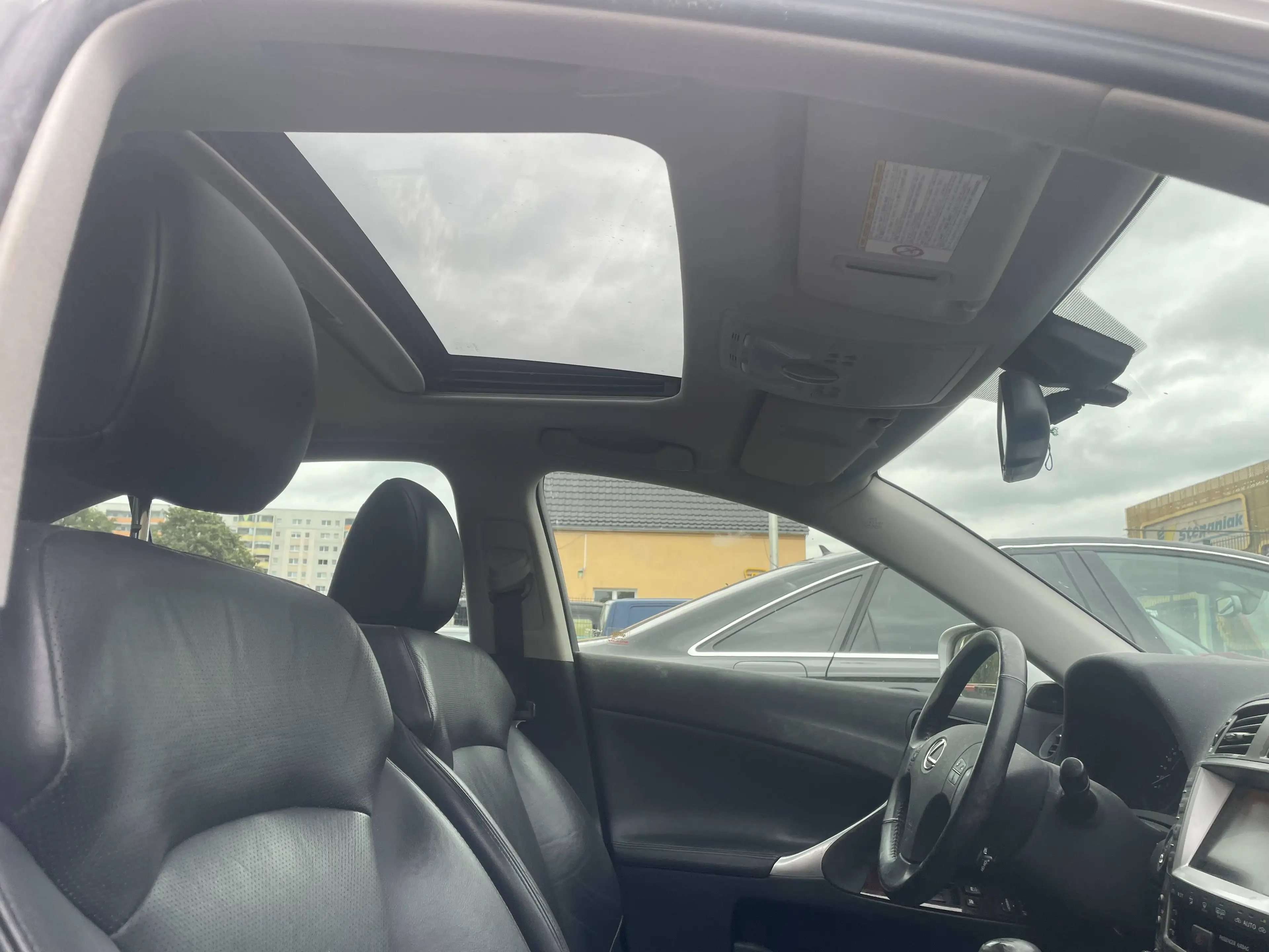 Lexus IS 250 IS 250 Luxury Line Leder Navi Keyless Xenon Pano — photo 13