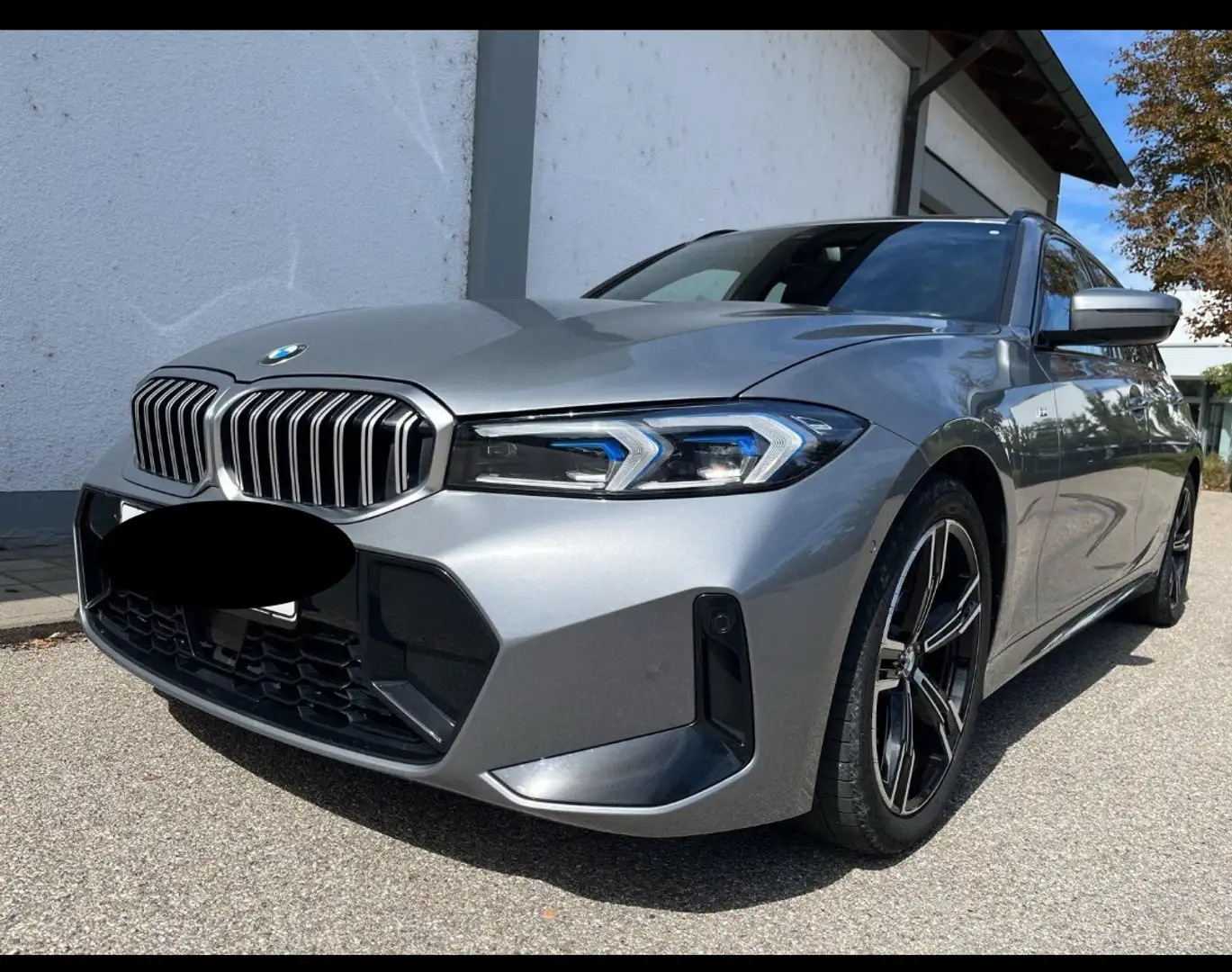 BMW 320 320d Touring mhev 48V xdrive MSport aut New Model Grau - 1