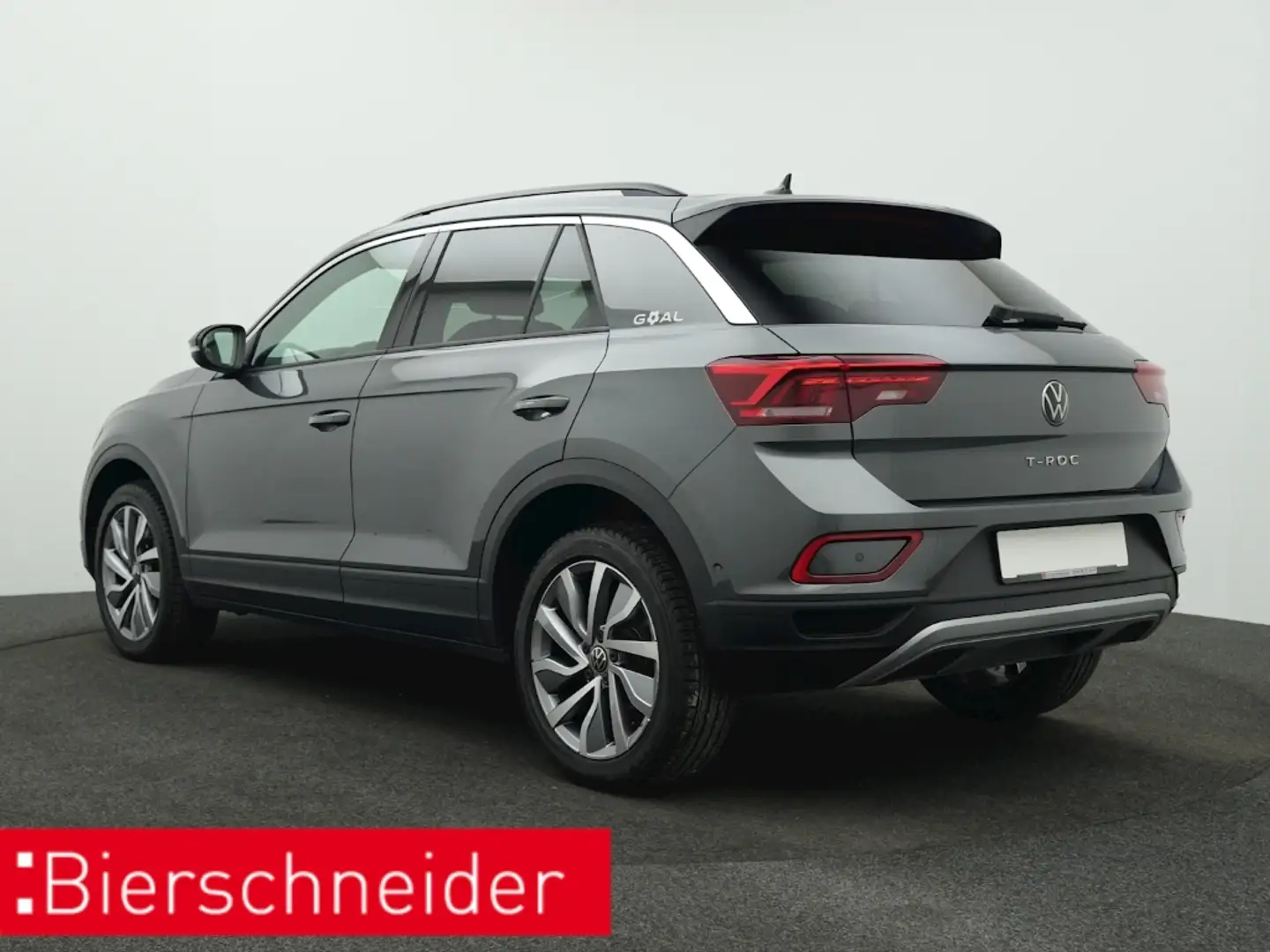 Volkswagen T-Roc 1.5 TSI DSG Goal PLUS PAKET AHK KAMERA NAVI Grijs - 2