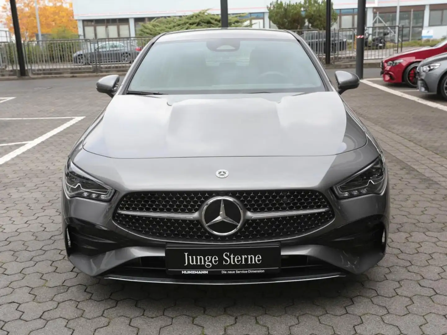Mercedes-Benz CLA 200 d SB AMG MBUX Navi-Prem. EasyP Keyless Gris - 2