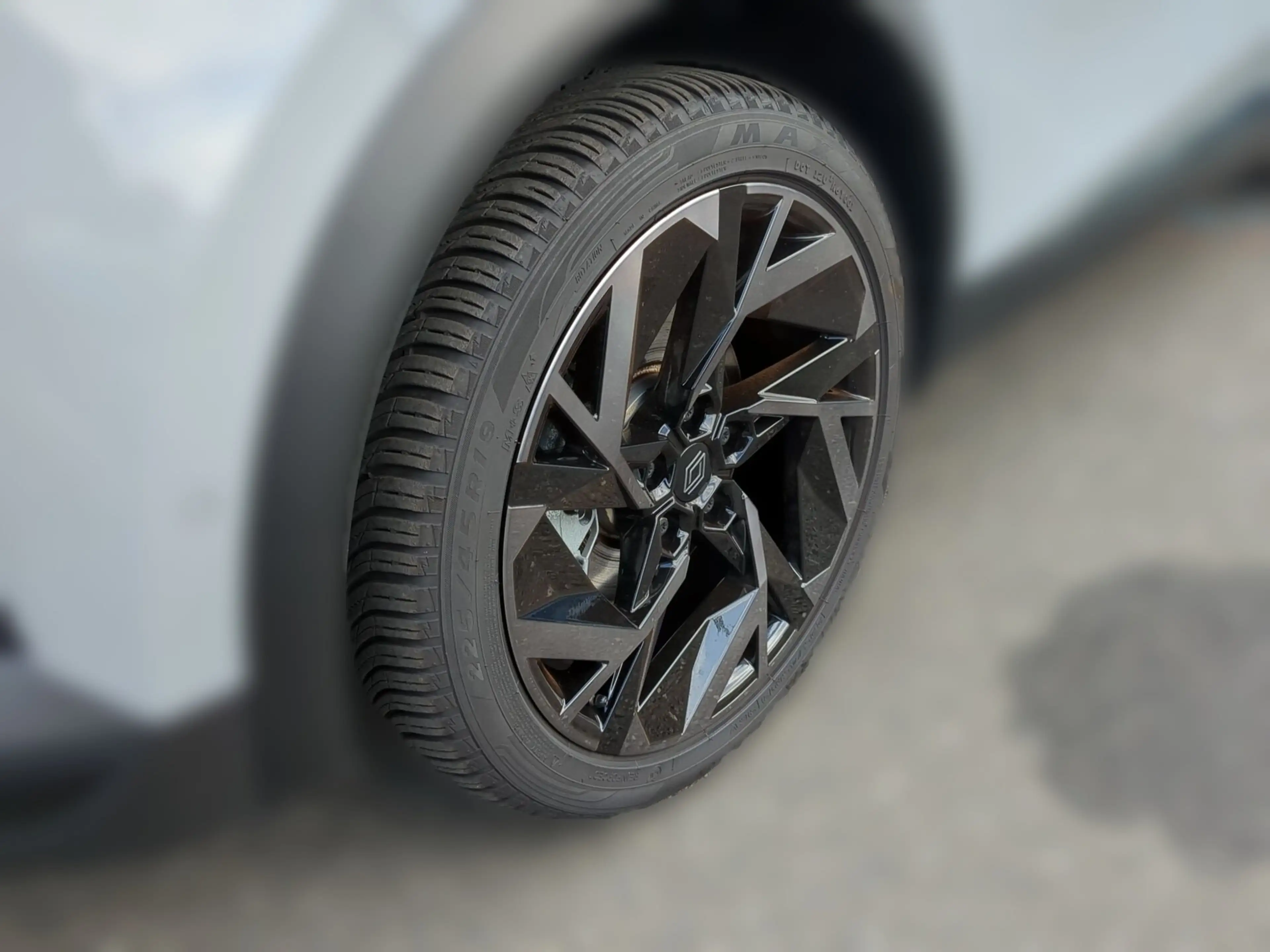 Renault Captur II 1.6 E-TECH 145 GPF Esprit Alpine ACC — photo 8