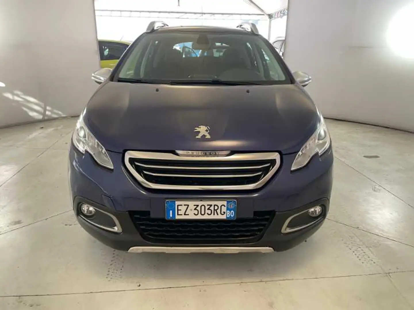 Peugeot 2008 1.6 e-HDi Allure Blauw - 2