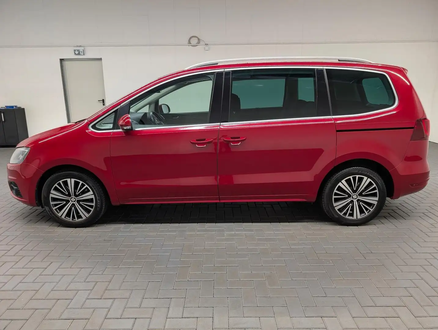 SEAT Alhambra 4Drive Stdhzg/Bi-Xenon/Navi/DAB/SHZ/Kam Rot - 2