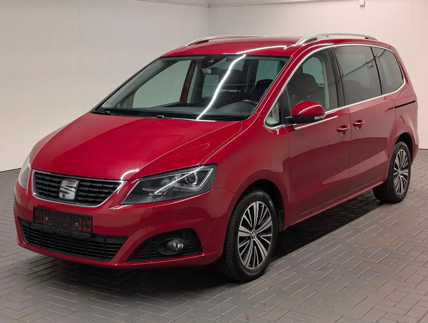SEAT Alhambra 4Drive Stdhzg/Bi-Xenon/Navi/DAB/SHZ/Kam Rot - 1