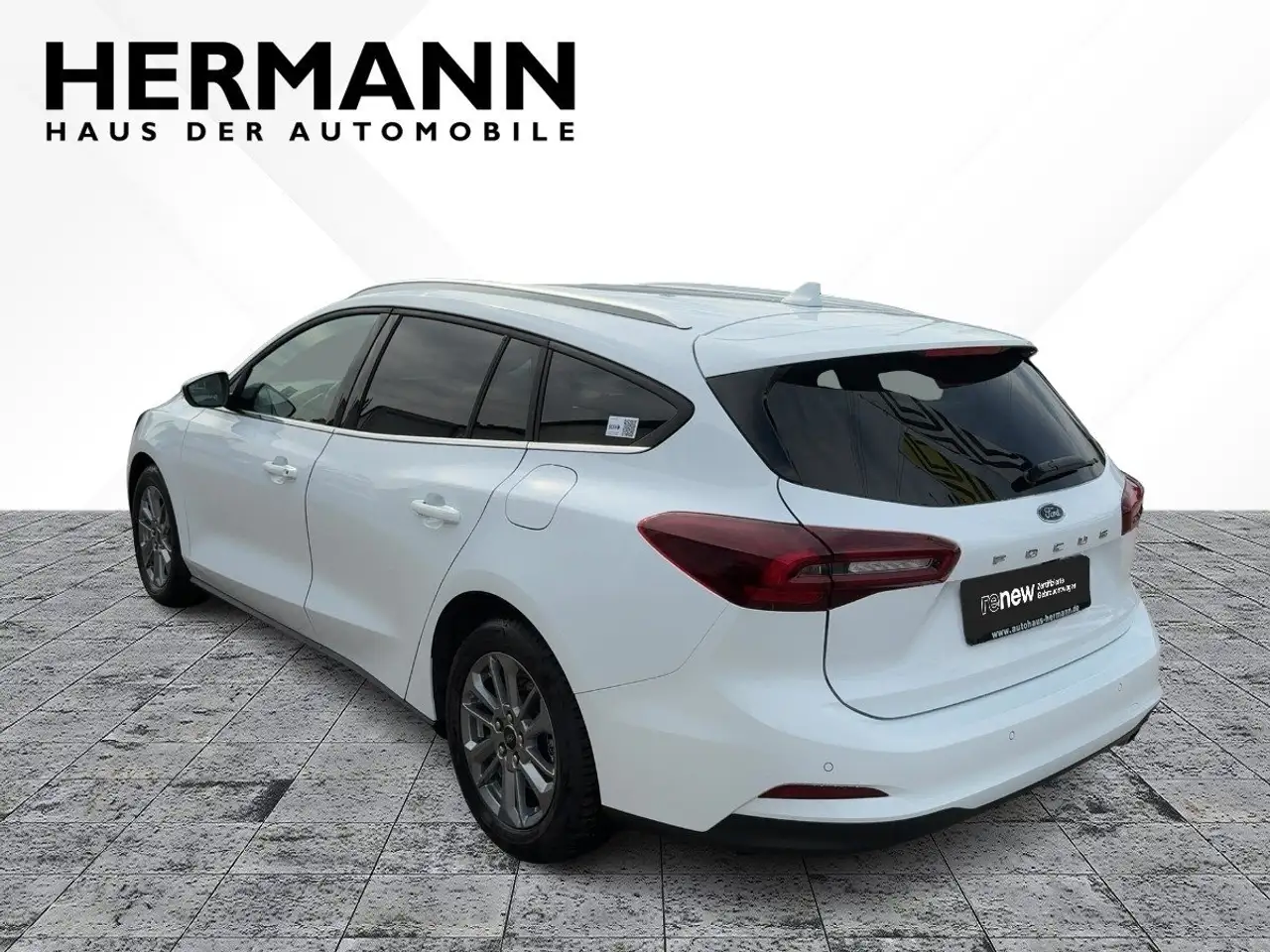 Ford Focus Turnier 1.5 EcBl. Titanium ACC*TWA*NAVI*AHK 3