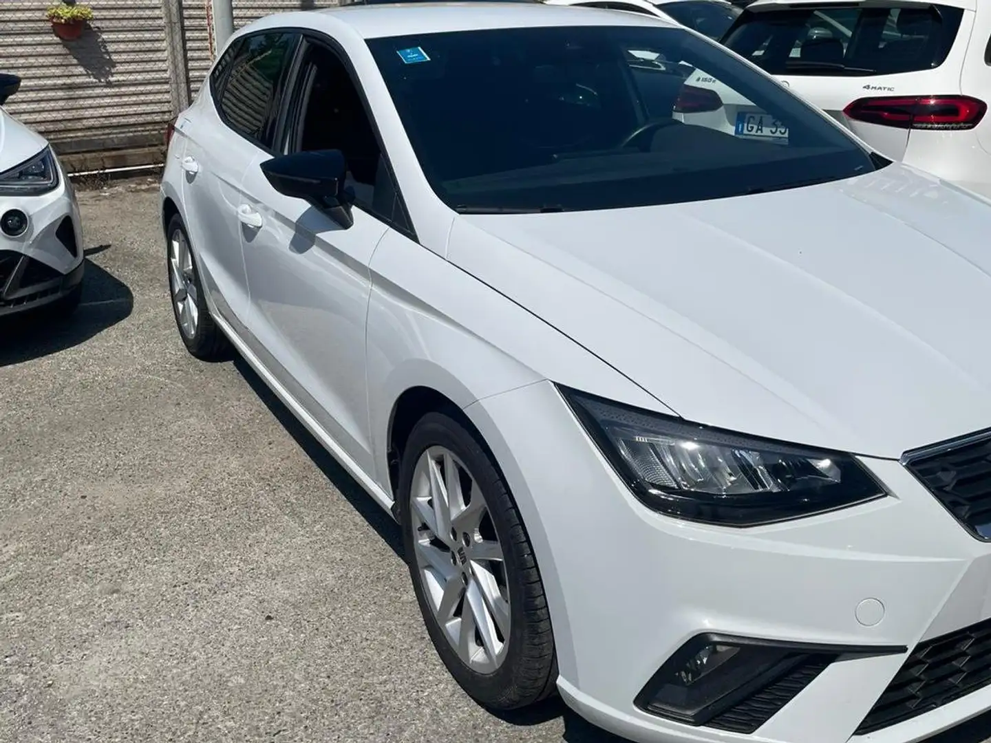 SEAT Ibiza 1.0 ecotsi FR 95cv Wit - 2