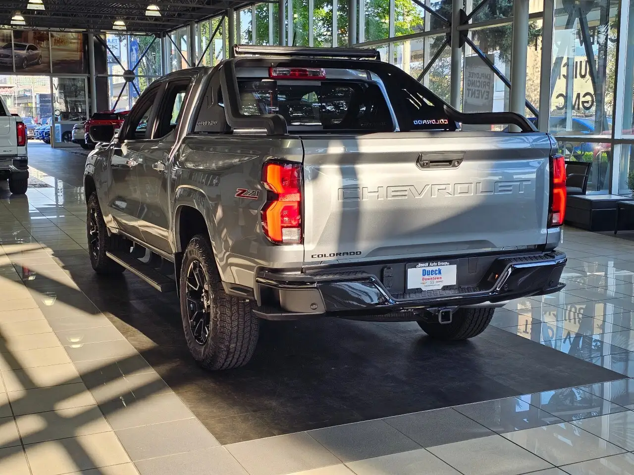 Chevrolet Colorado снимка Chevrolet Colorado