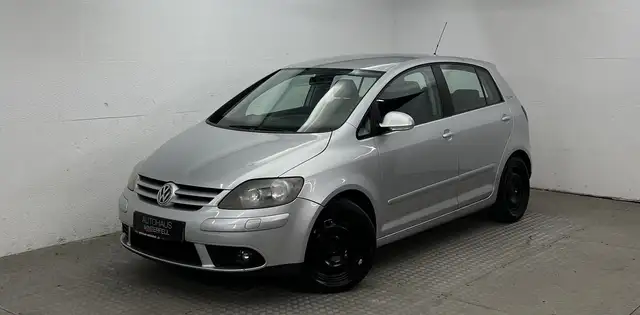 Volkswagen Golf Plus 1.6 TOUR SITZHEIZUNG+PDC+KLIMA+