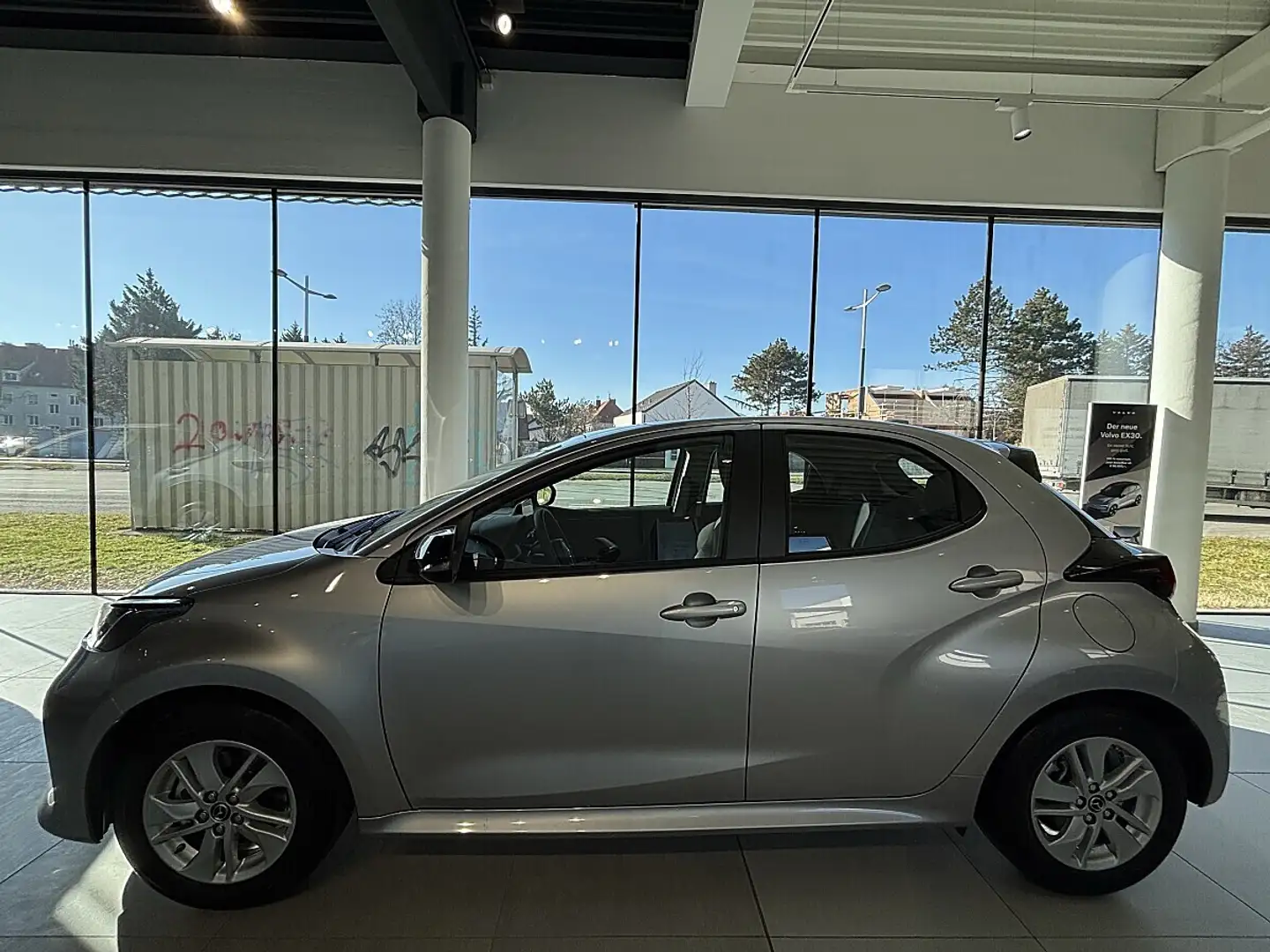 Mazda 2 Mazda2 Hybrid Exclusive Line Aut. AUTO STAHL WI... Silber - 2