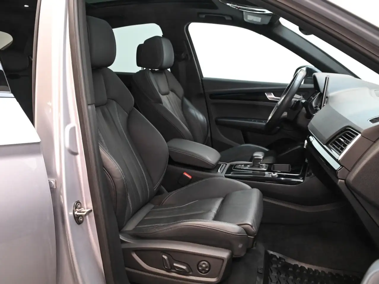Audi Q5 photo Audi Q5