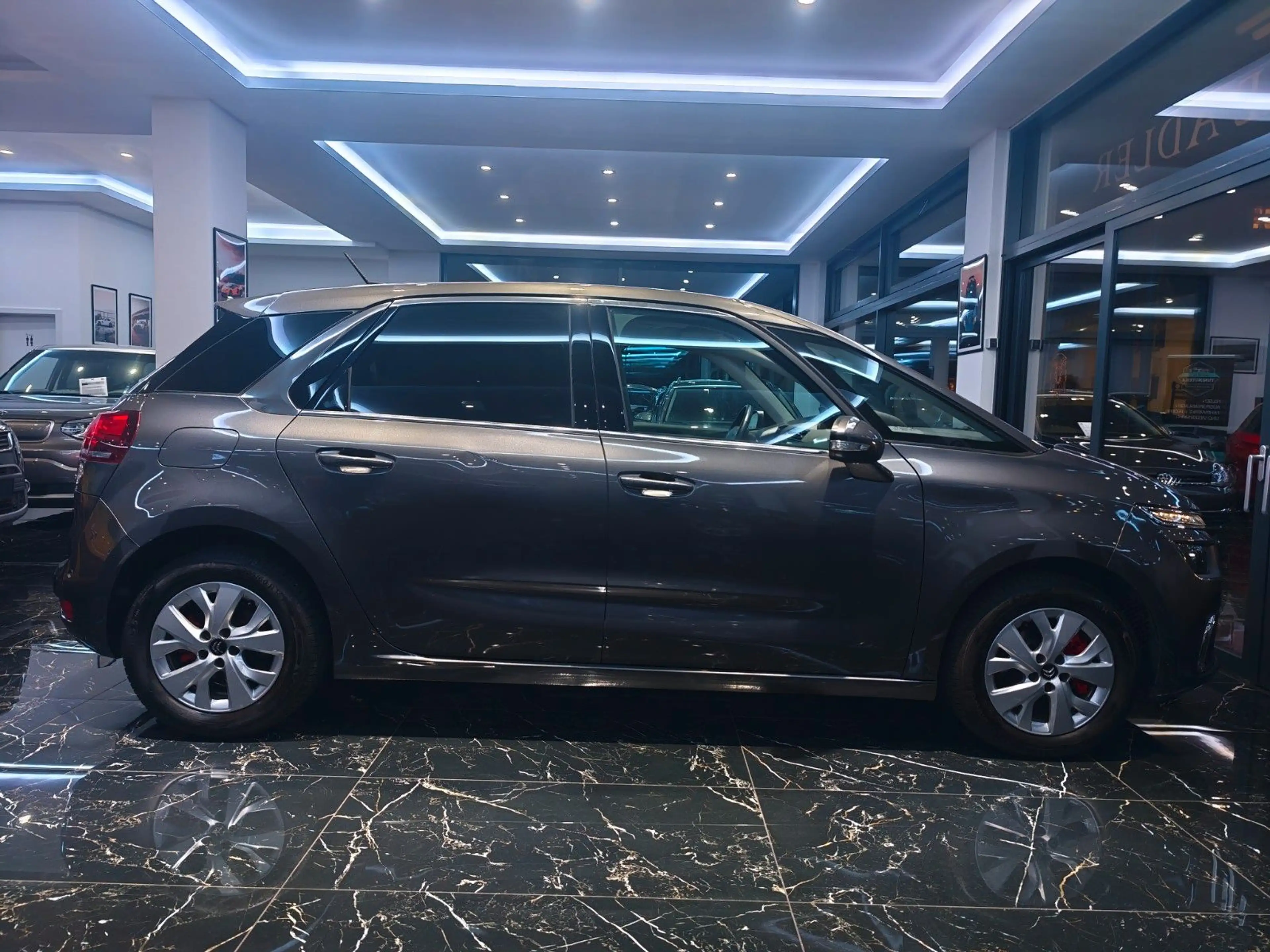 Citroen C4 SpaceTourer NAVI SHZ MFL AHK — photo 9