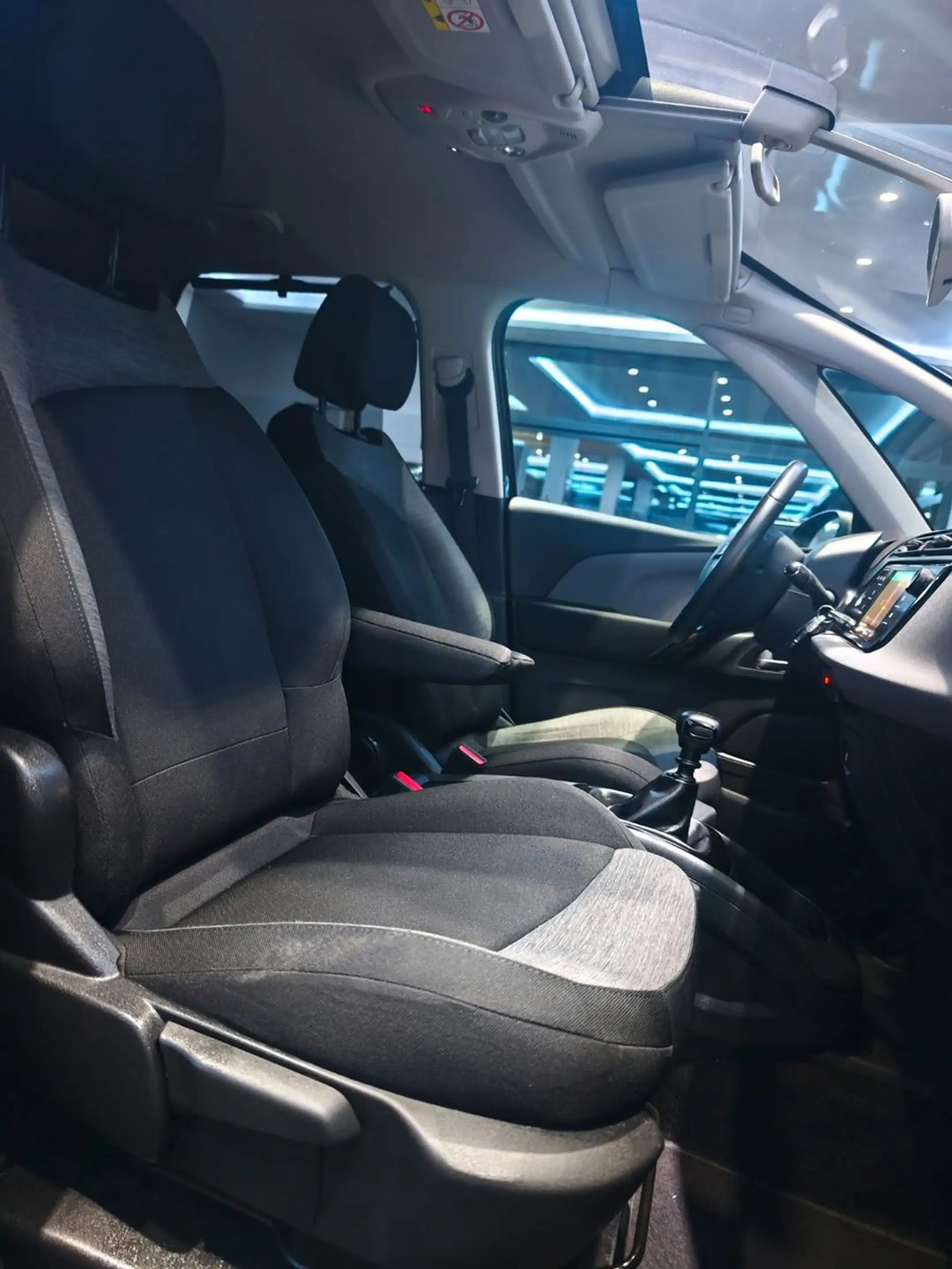 Citroen C4 SpaceTourer NAVI SHZ MFL AHK — photo 10