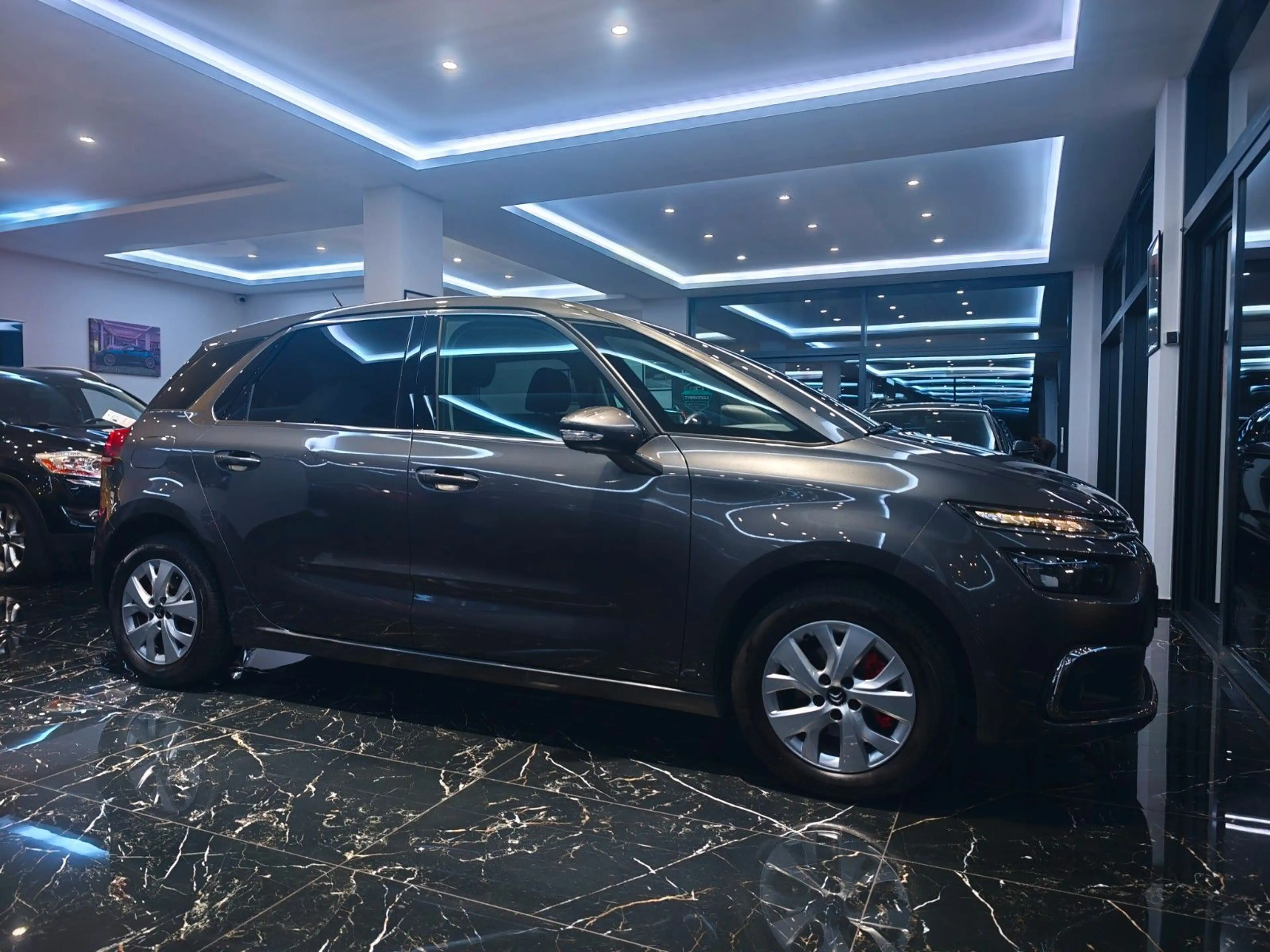 Citroen C4 SpaceTourer NAVI SHZ MFL AHK — photo 8