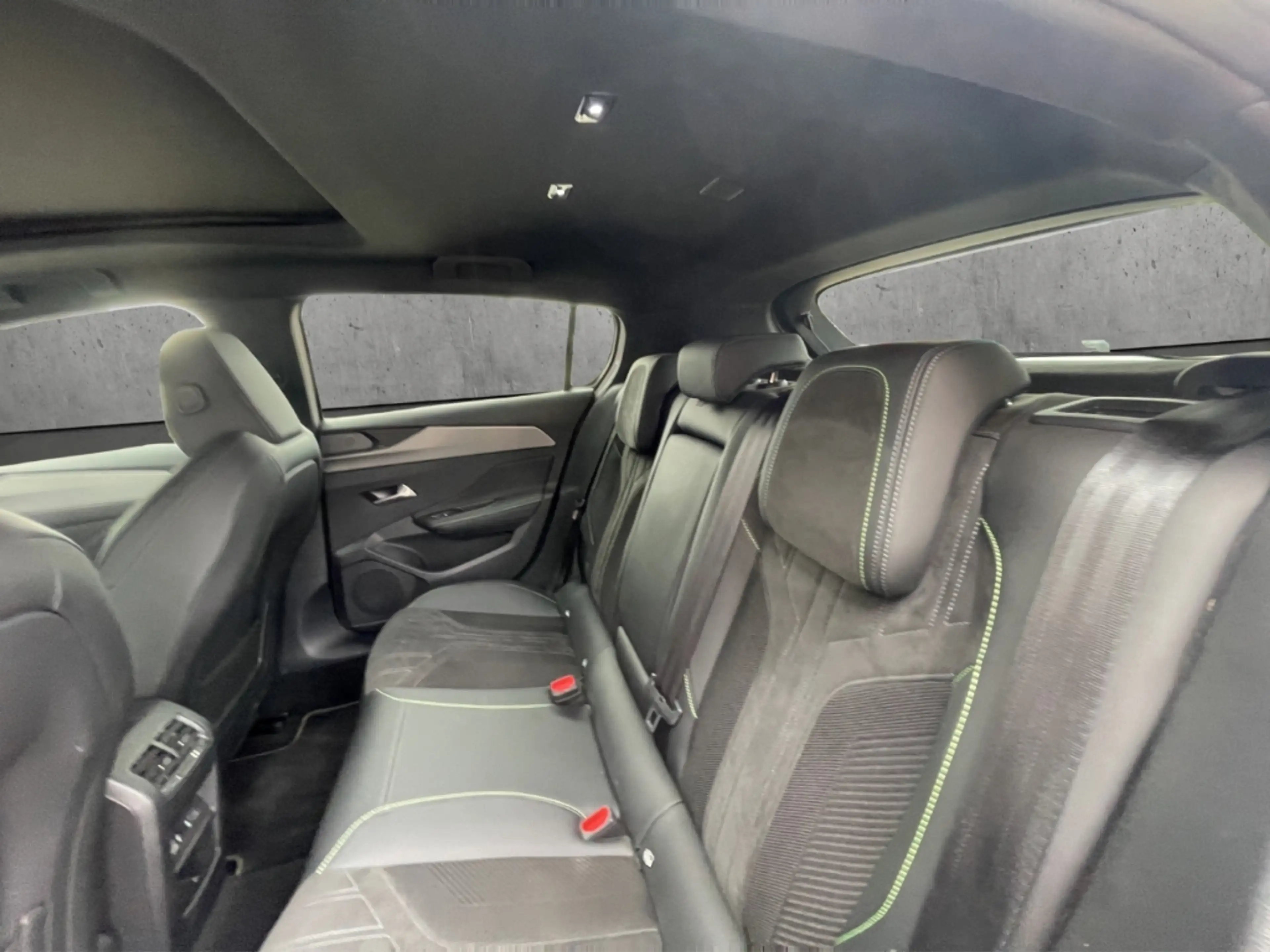 Peugeot 308 GT HY225 El. Pano El. Sitz Focal Kamera CarPlay OB — photo 8