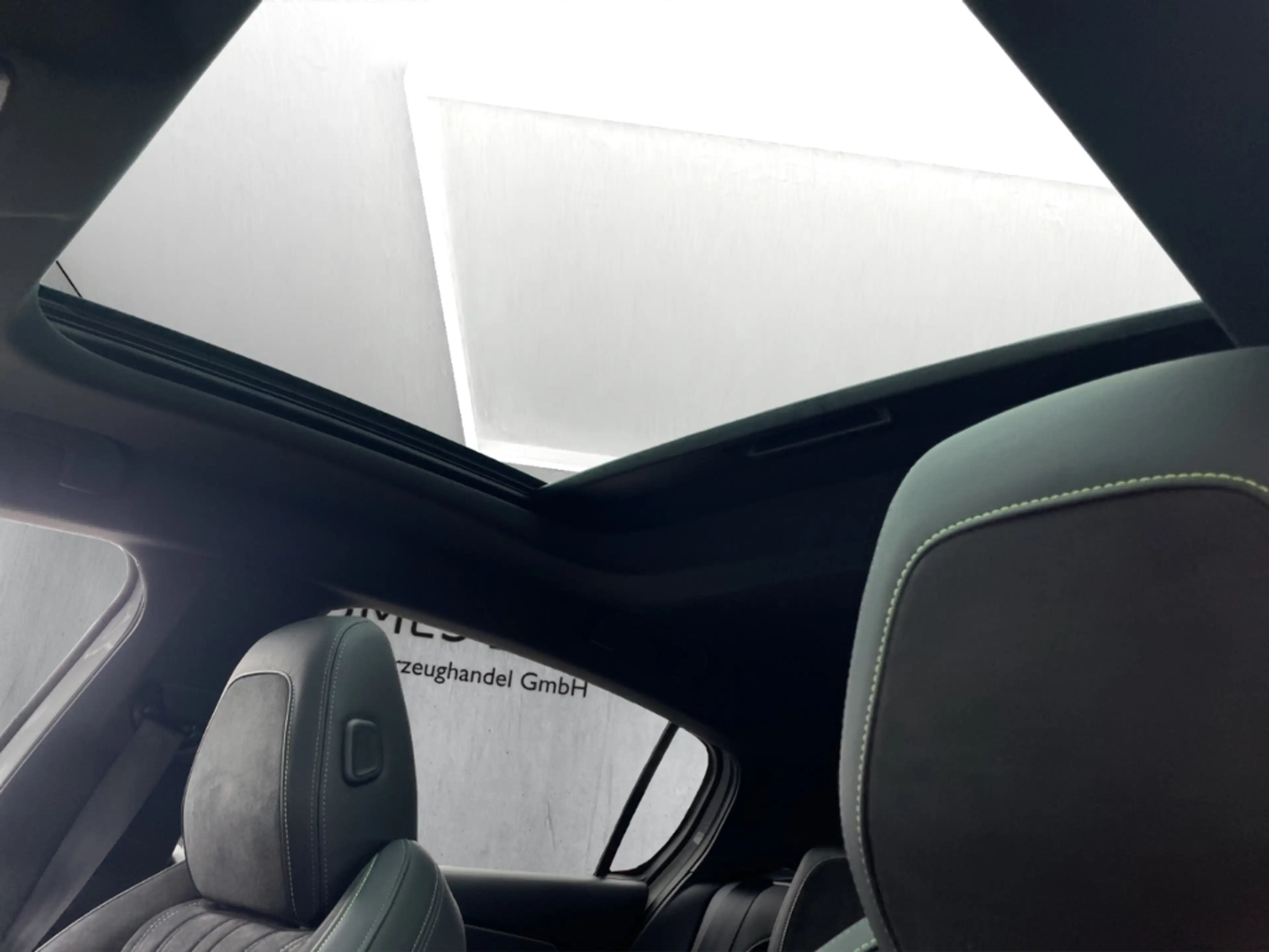 Peugeot 308 GT HY225 El. Pano El. Sitz Focal Kamera CarPlay OB — photo 17