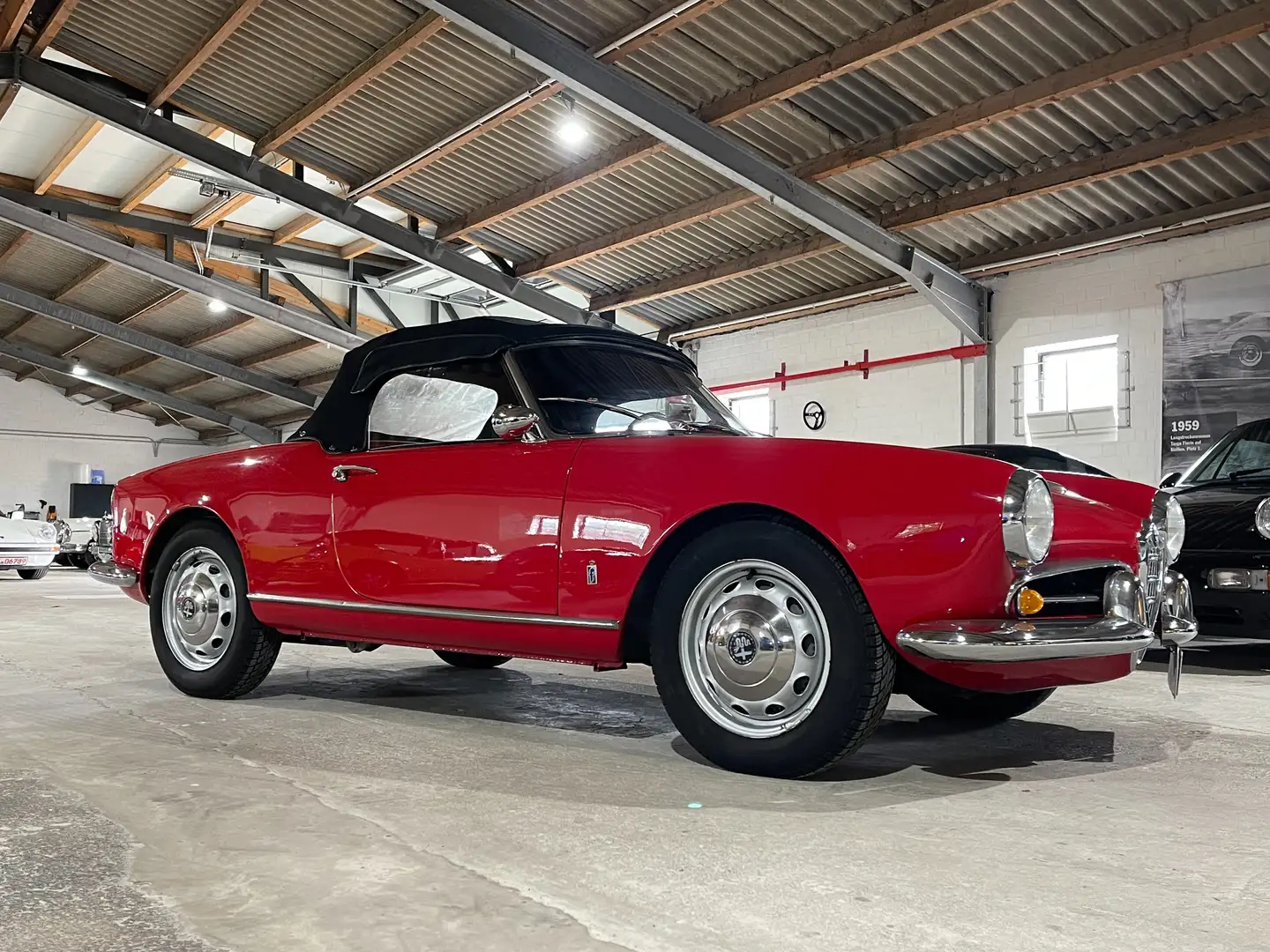 Alfa Romeo Giulietta Spider Rouge - 1