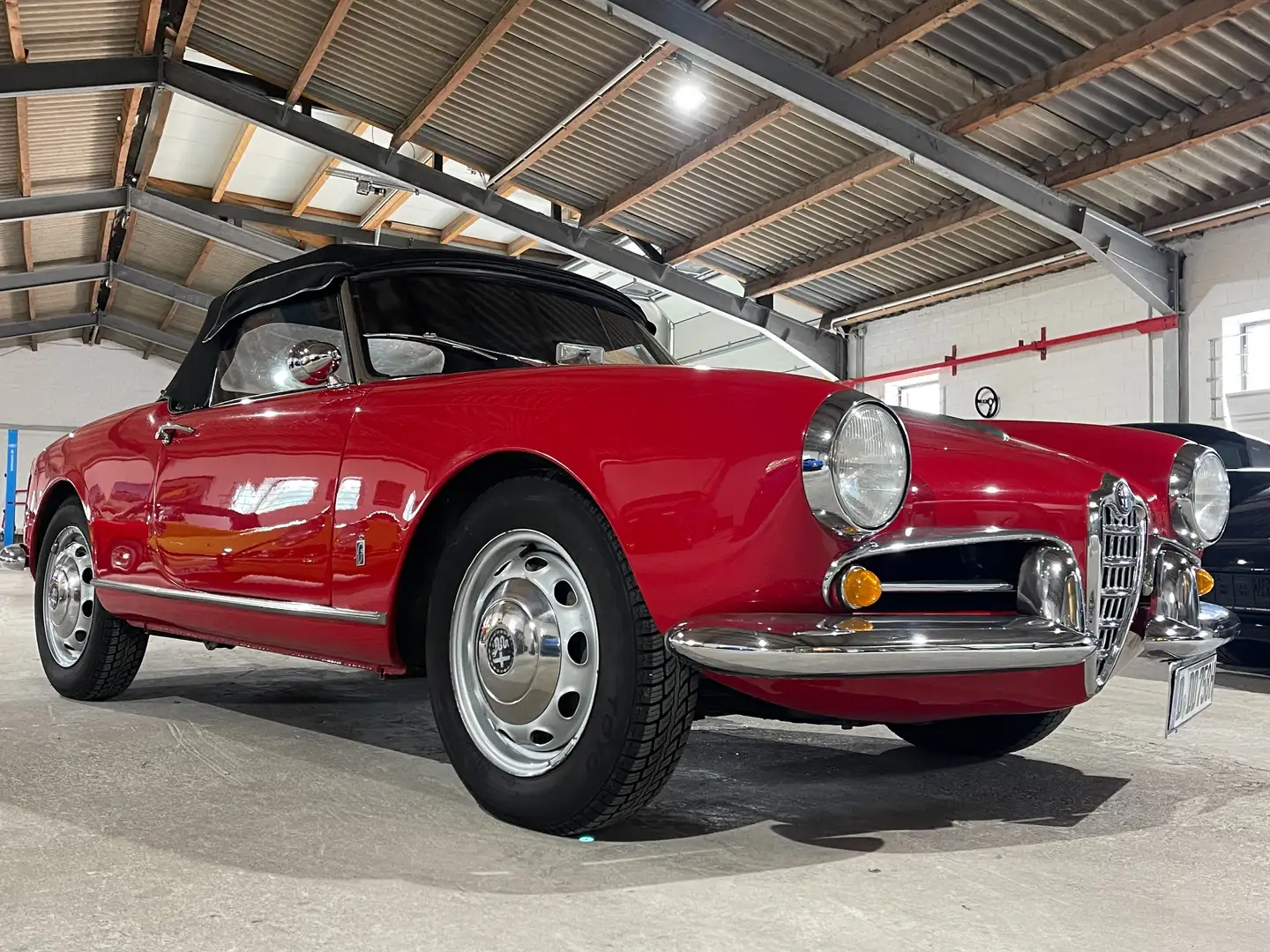 Alfa Romeo Giulietta Spider Rouge - 2