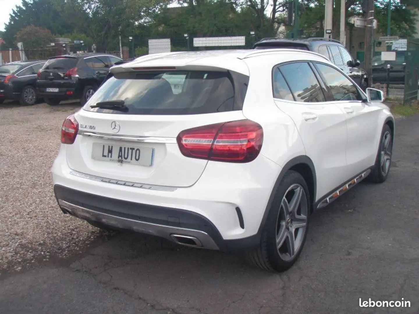 Mercedes-Benz GLA 180 Classe Mercedes (2) 180 FASCINATION 7G-DCT Wit - 2