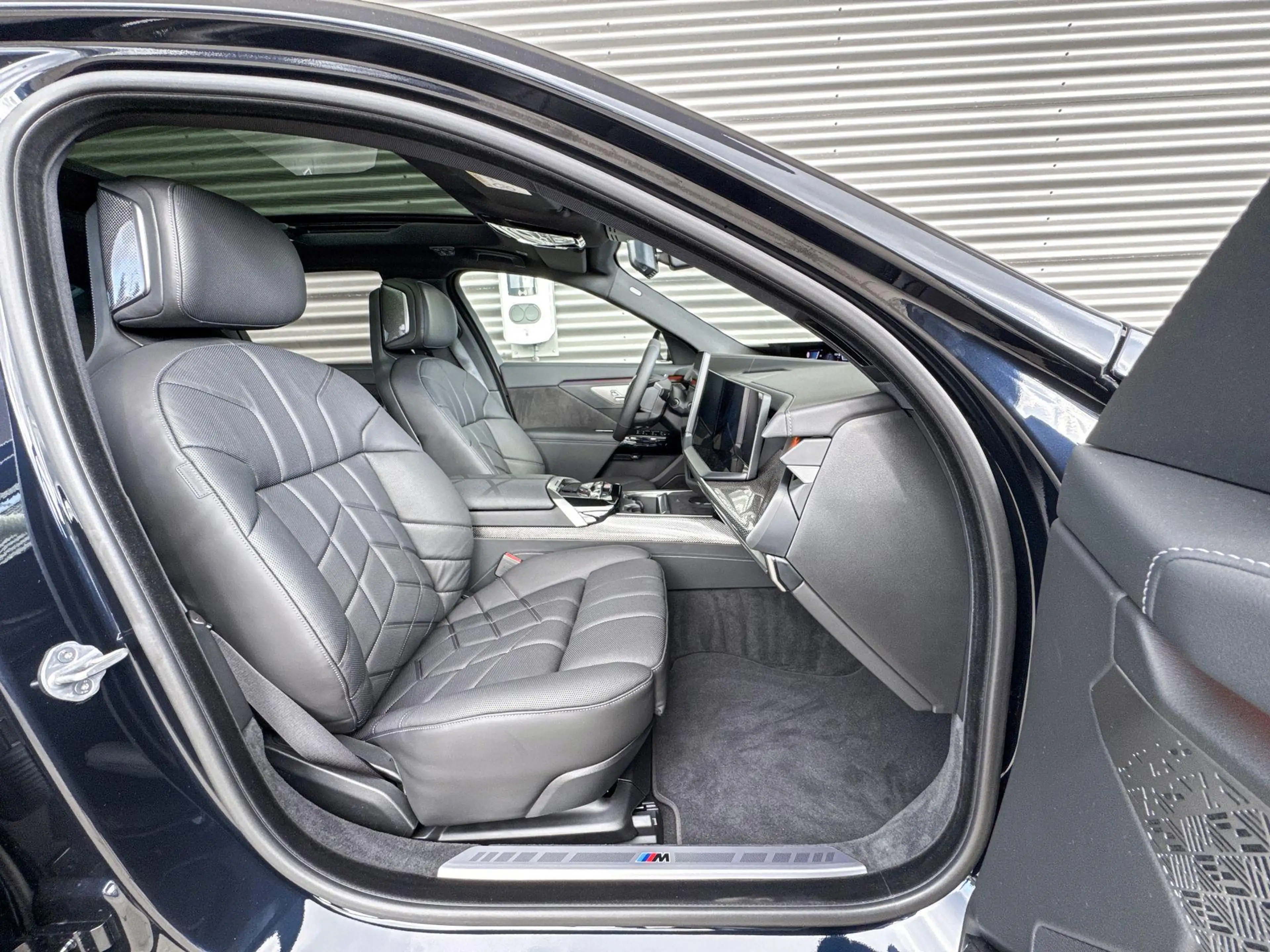 BMW i7 M70 xDrive 118.1 kWh | Executive Pack | Executive — photo 7