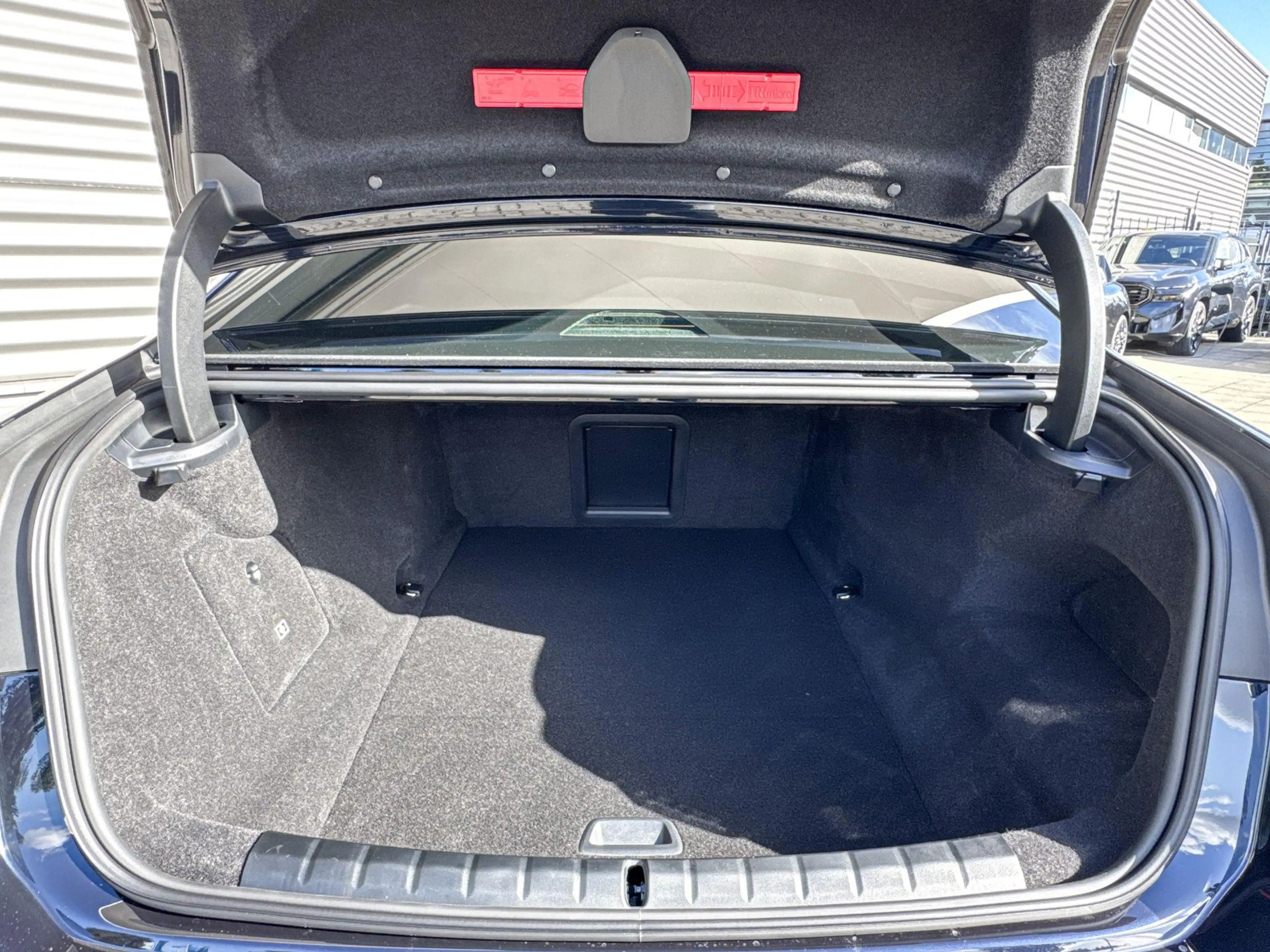 BMW i7 M70 xDrive 118.1 kWh | Executive Pack | Executive — photo 13
