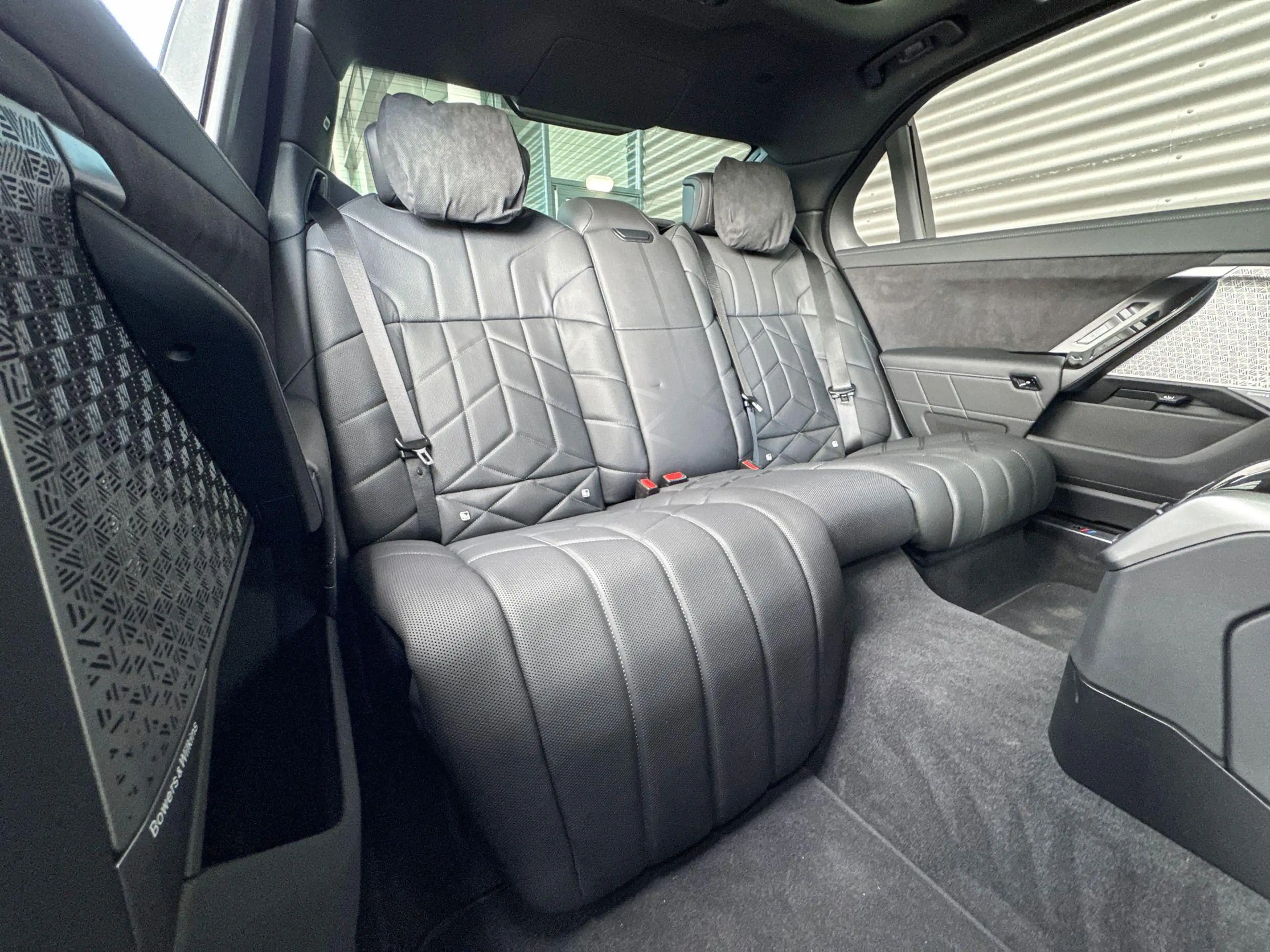 BMW i7 M70 xDrive 118.1 kWh | Executive Pack | Executive — photo 9