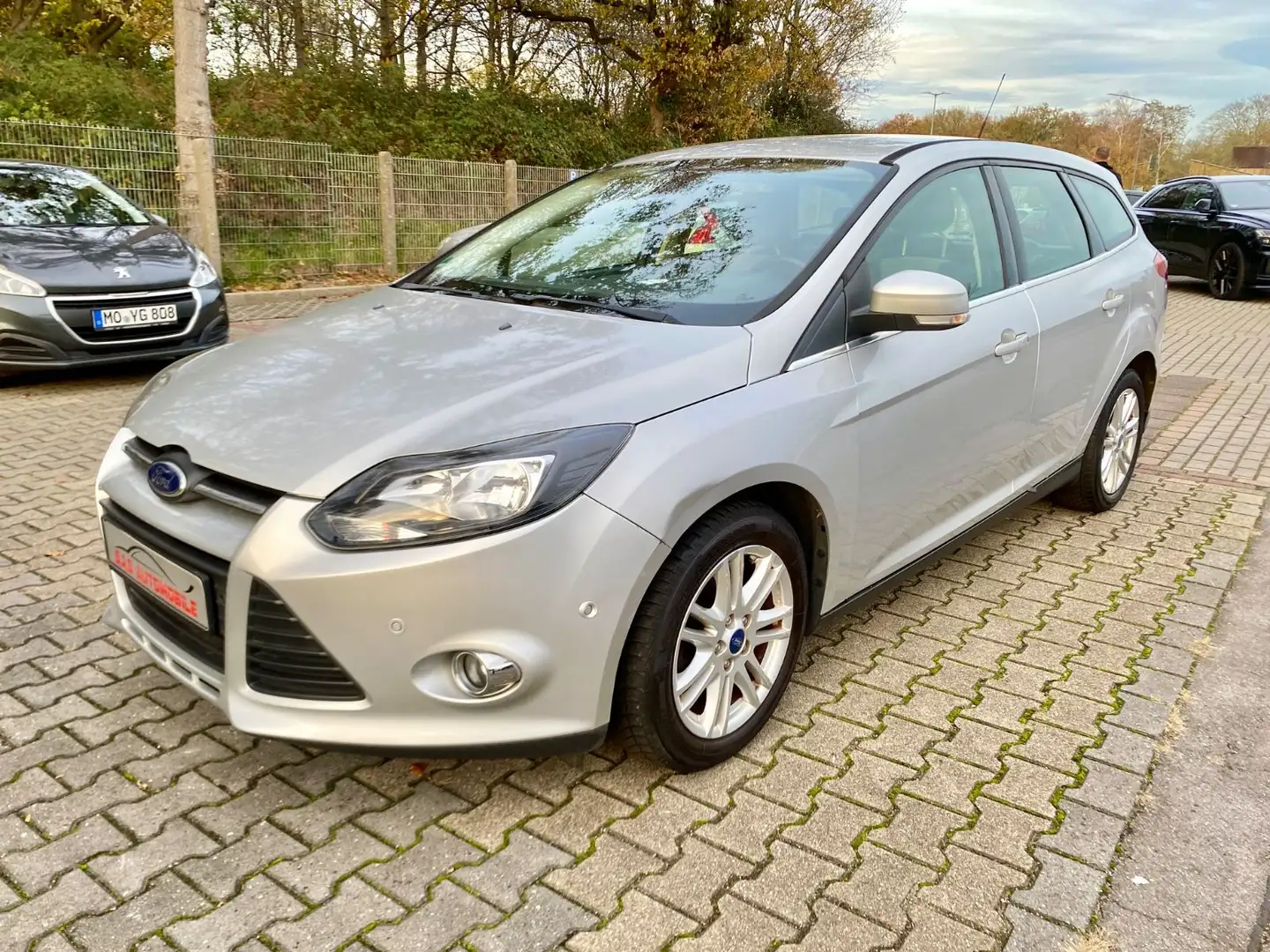 Ford Focus Champions Edition/ Große Inspektion frisch Argent - 2