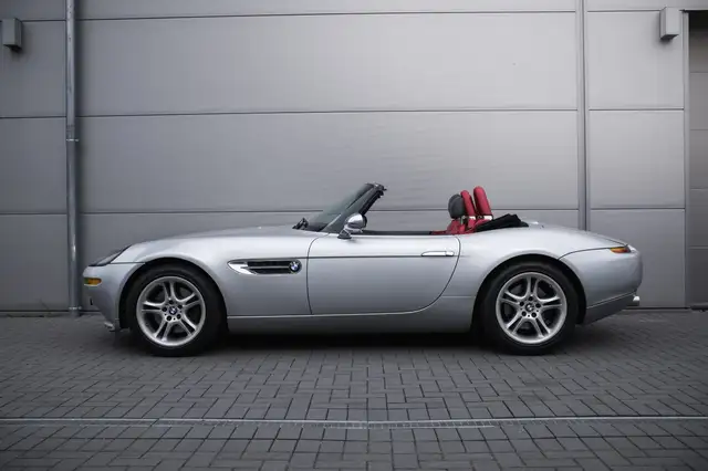 BMW Z8 4.9 Roadster - 1. Hand - dt. Erstauslieferung