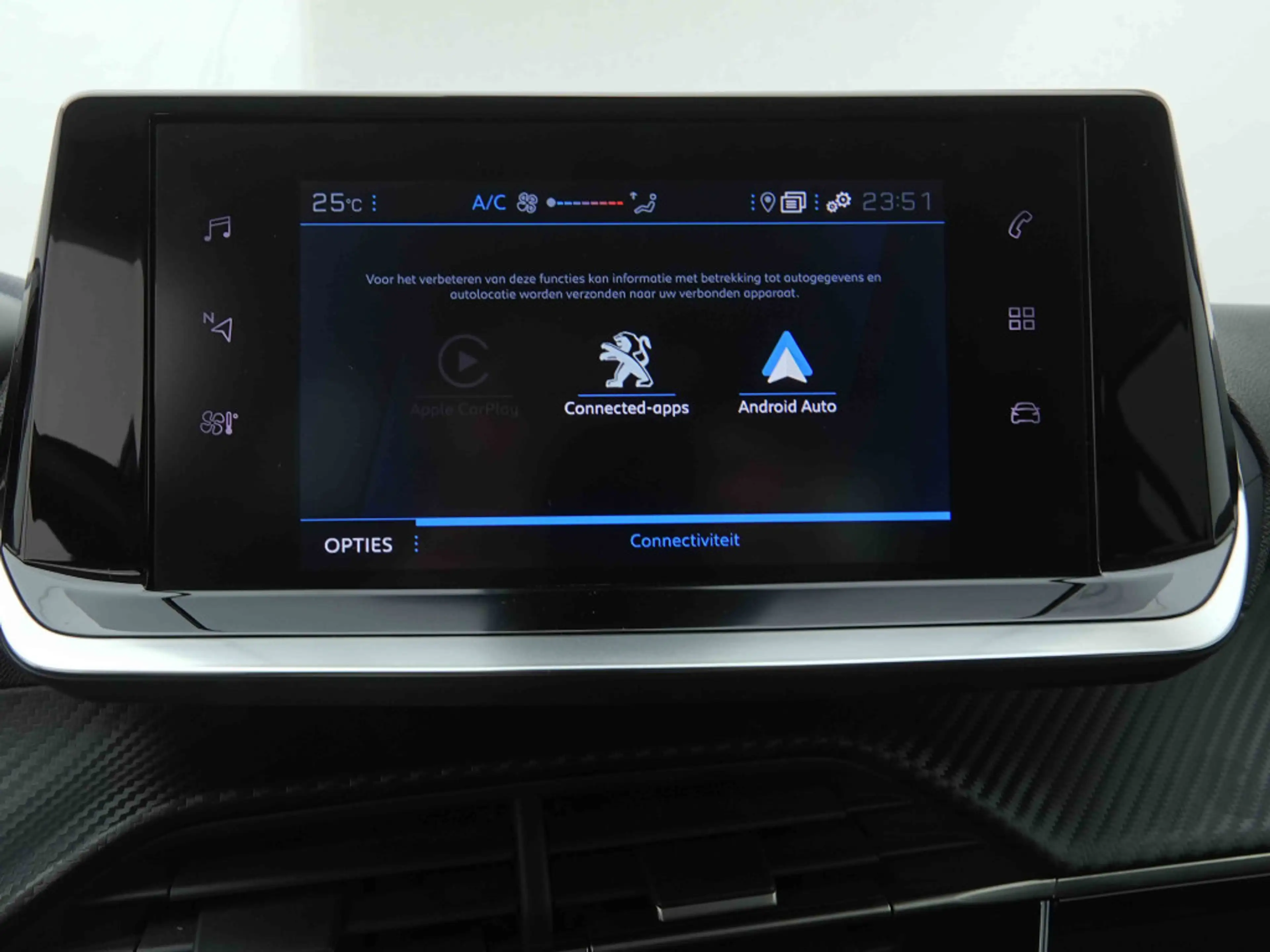 Peugeot 208 1.2 T 100 Style | GPS | LED Lights | Alu16 — photo 13