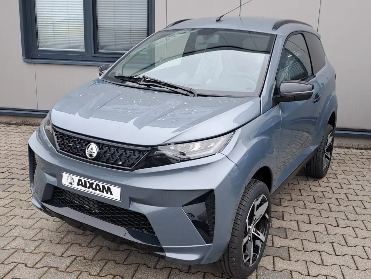 Aixam Crossover