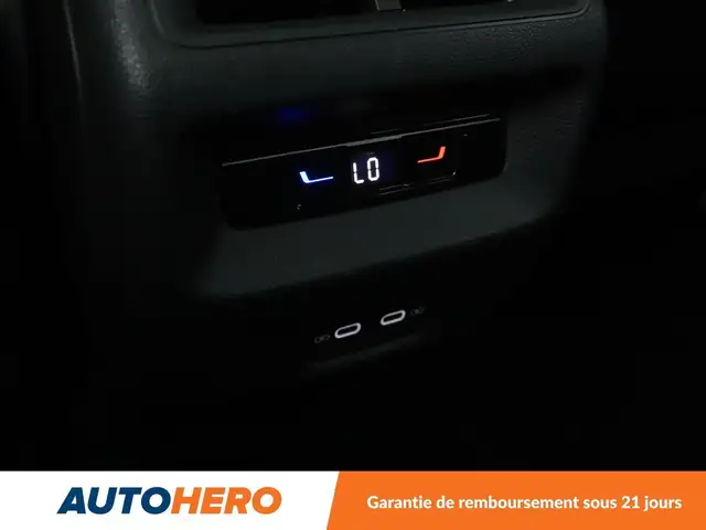 Volkswagen Tiguan view 16