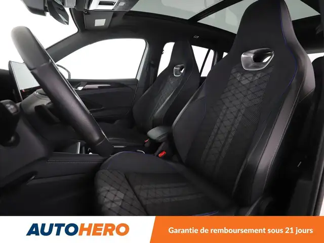 Volkswagen Tiguan view 10