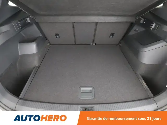 Volkswagen Tiguan view 22