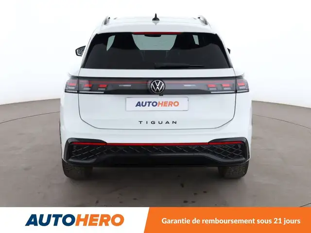 Volkswagen Tiguan view 5