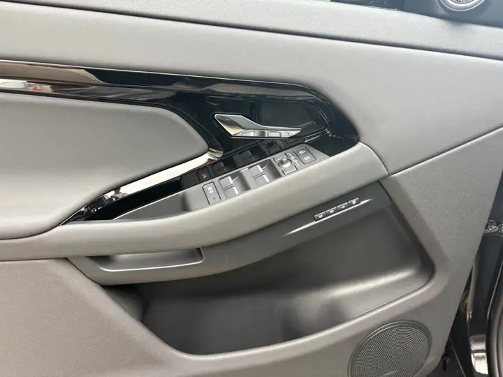 Land Rover Range Rover 2026, foto 11
