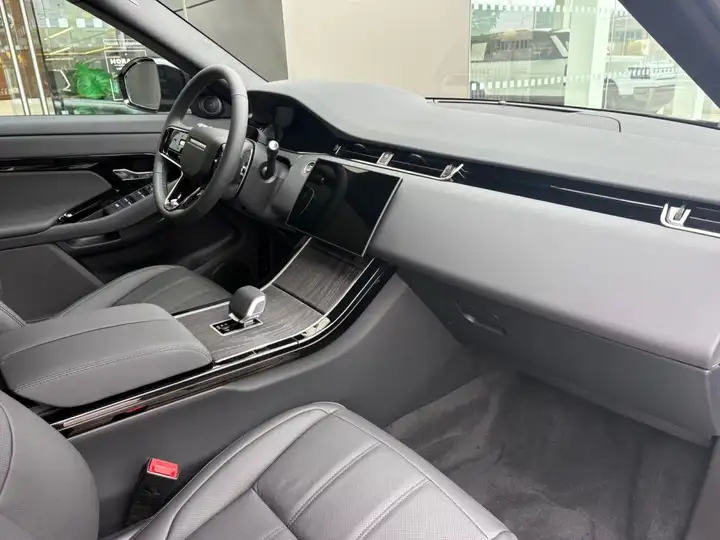 Land Rover Range Rover 2026, foto 7