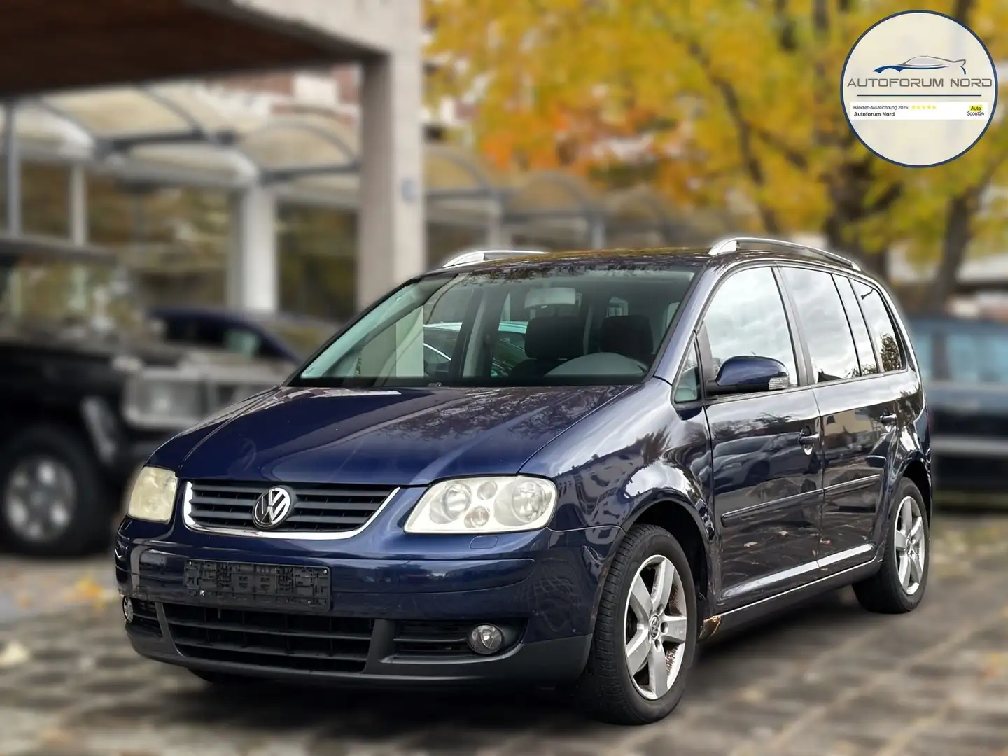 Volkswagen Touran Highline *TÜV 04/26*2.HAND*SERVICEHEFT* Kék - 2