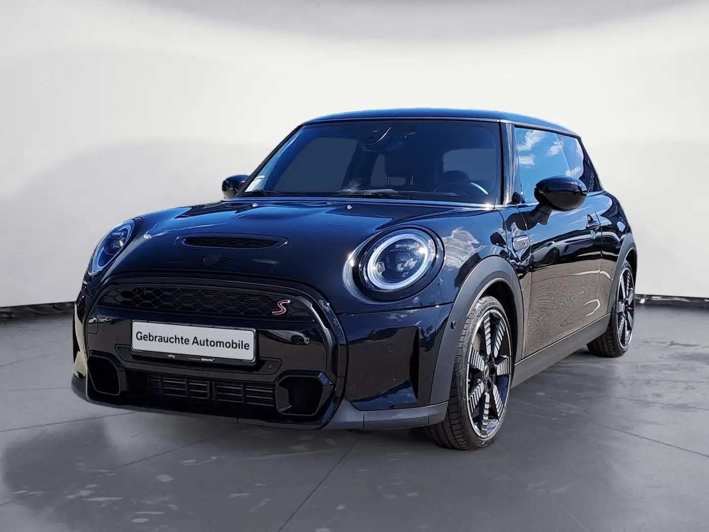 MINI Cooper S MINI Yours Trim Steptronic Panorama Schwarz - 2