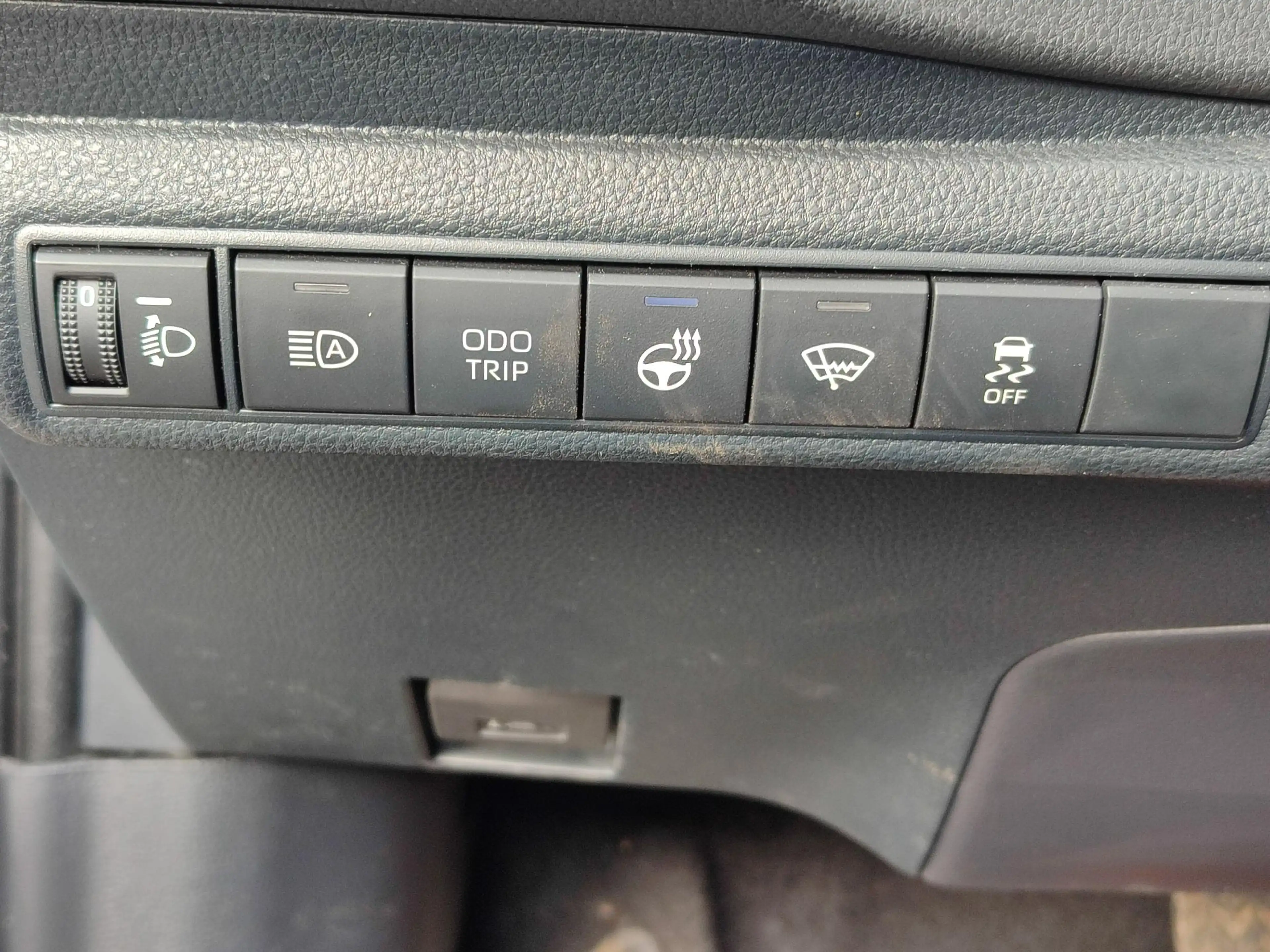 Toyota Corolla Touring Sports Hybrid 140 DYNAMIC STOEL/STUURVERW — photo 11
