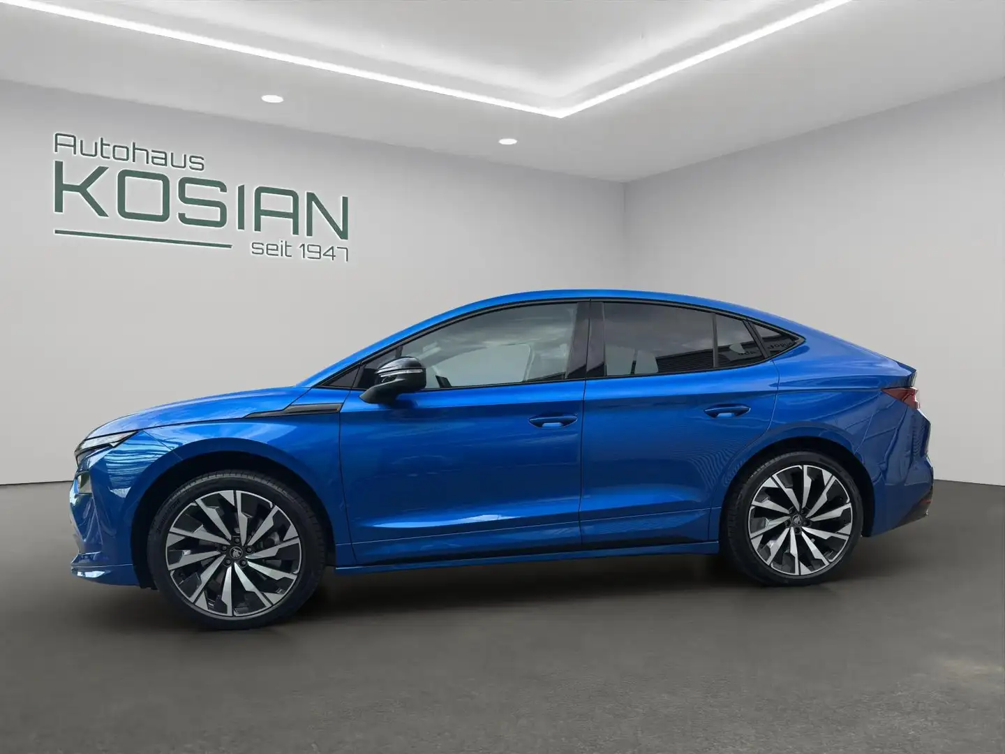 Skoda Enyaq Coupe 82kWh Sportline -NEUES MODELL- Bleu - 2