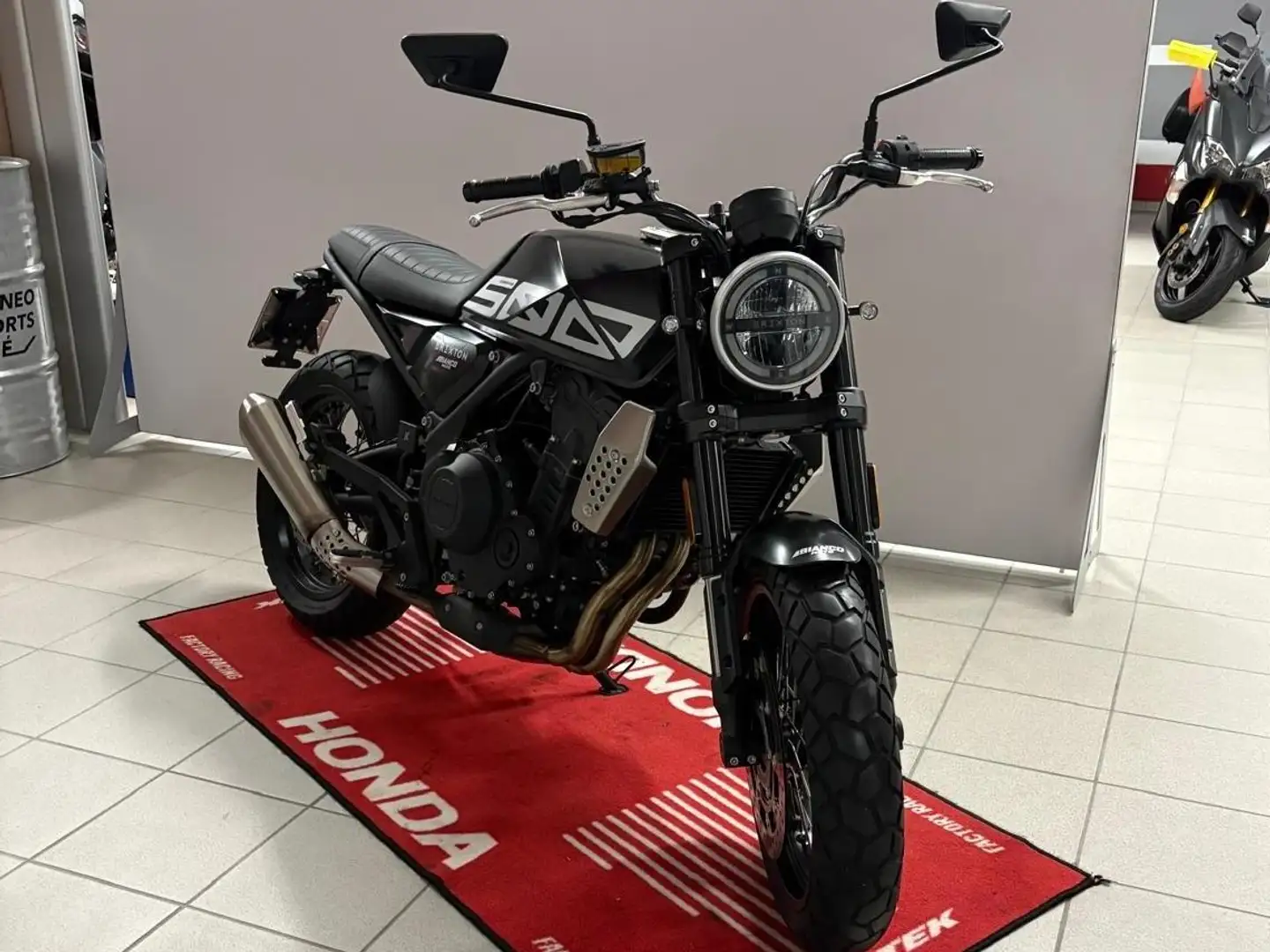 Brixton Crossfire 500 X ABS Nero - 1